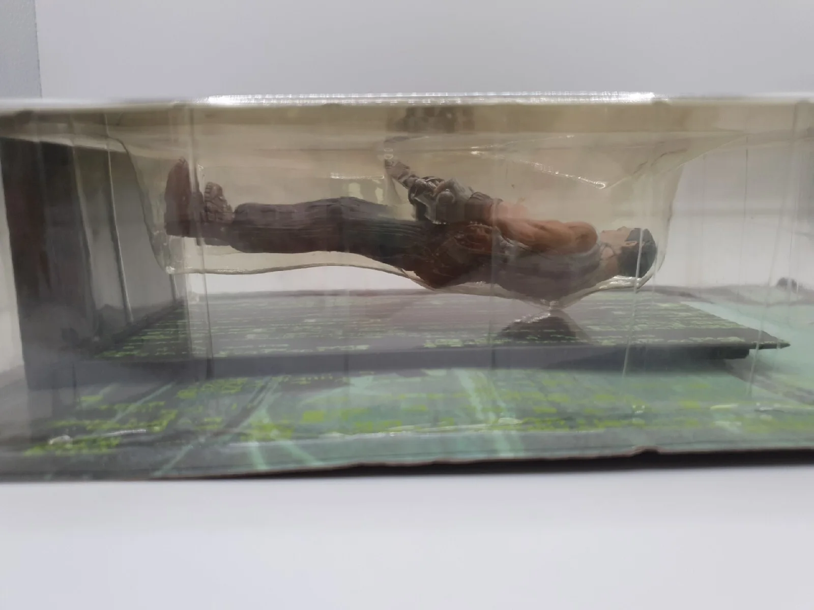 N2 TOYS LLC. 2000 Matrix 'The Film' Tank 6" Action Figure Boxed Warner Bros., изображение 4