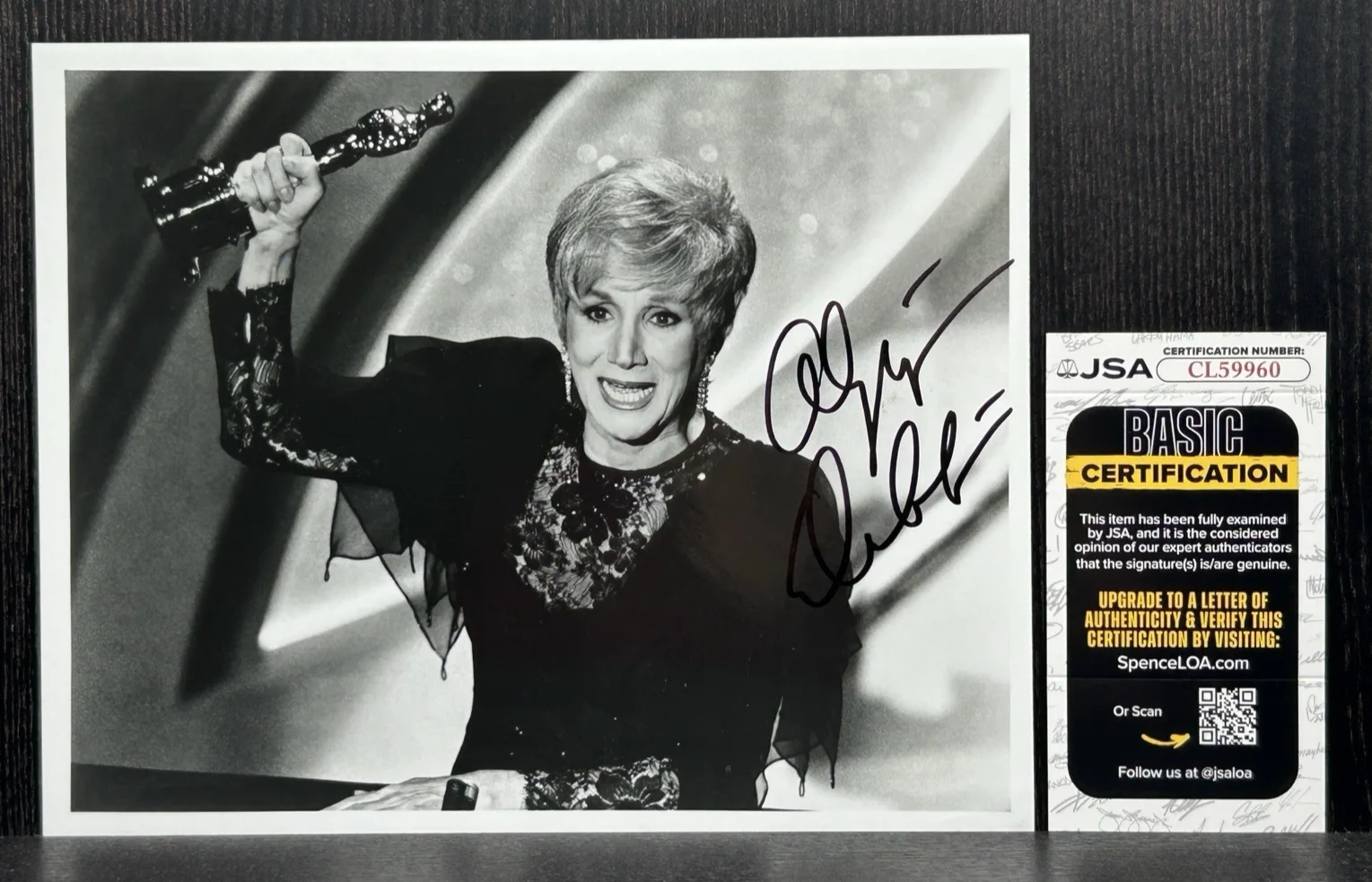 Olympia Dukakis — OLYMPIA DUKAKIS ORIGINAL HAND SIGNED 8x10 PHOTO Autograph JSA COA Steel Magnolia