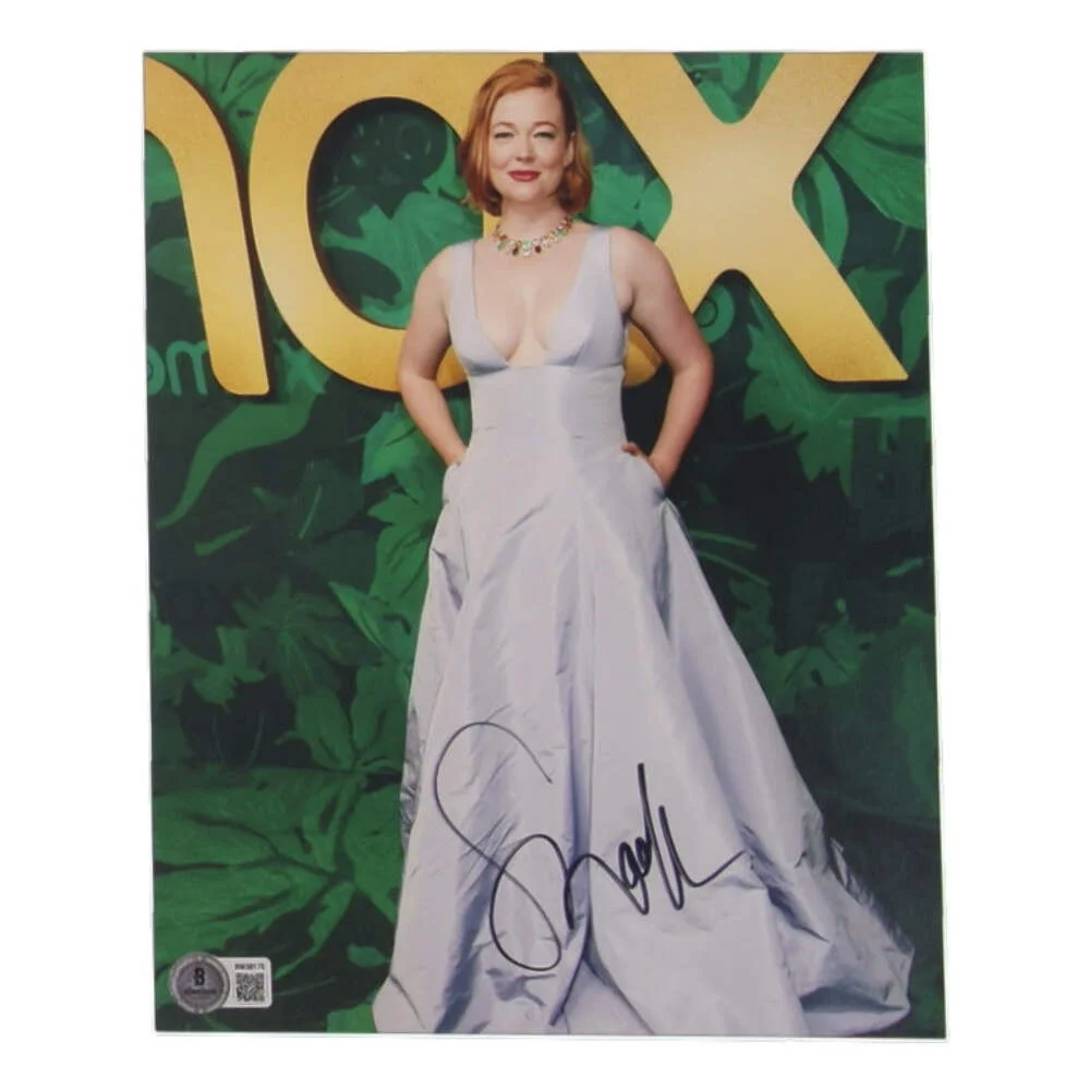 Sarah Snook — Sarah Snook Signed "Succession" 8x10 Photo (Beckett) - Shiv Roy