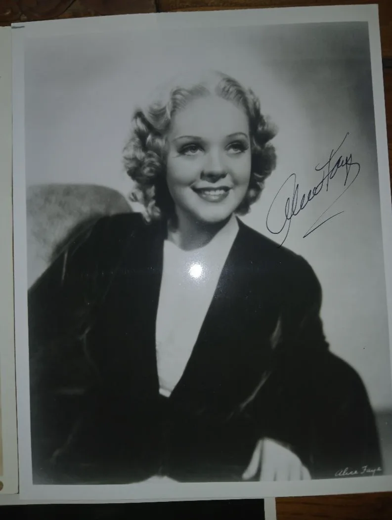 Gloria Stuart — GLORIA STUAR/ALICE FAYE/JANET GAYNOR/ROBERT MONTGOMERY Autographed Photographs, изображение 3