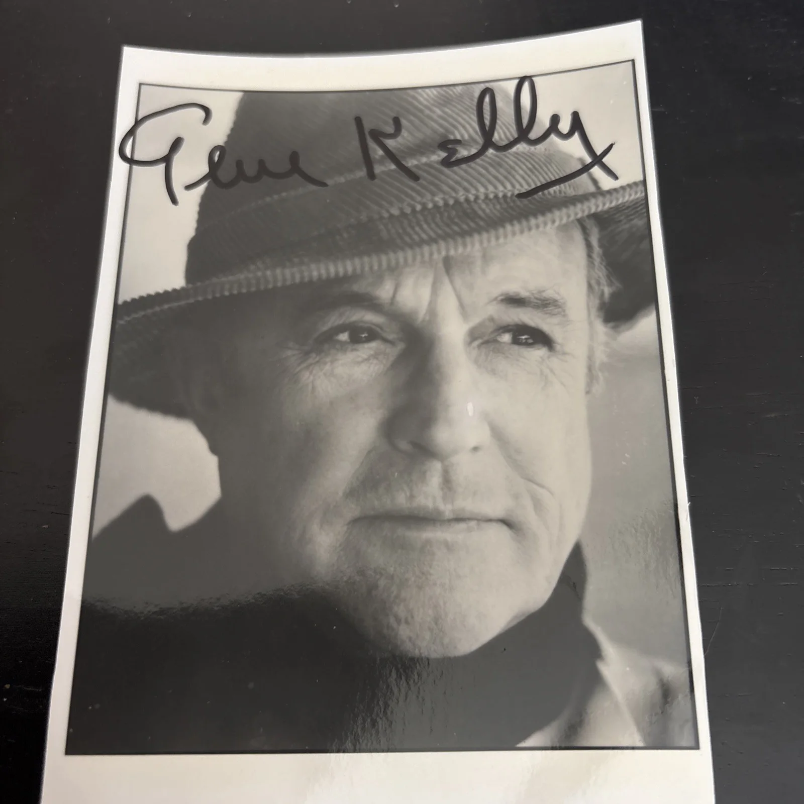 Gene Kelly — Gene Kelly, Actor, Singer, Signed Autograph 5x7 Photograph