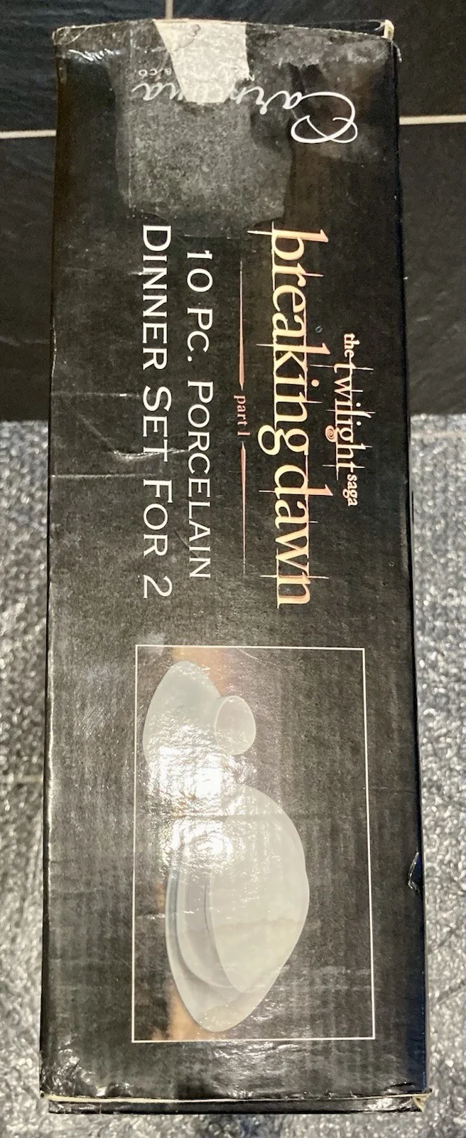 The Twilight Saga - Breaking Dawn Part 1 - 10 Pc. Porcelain Dinner Set For 2, изображение 2