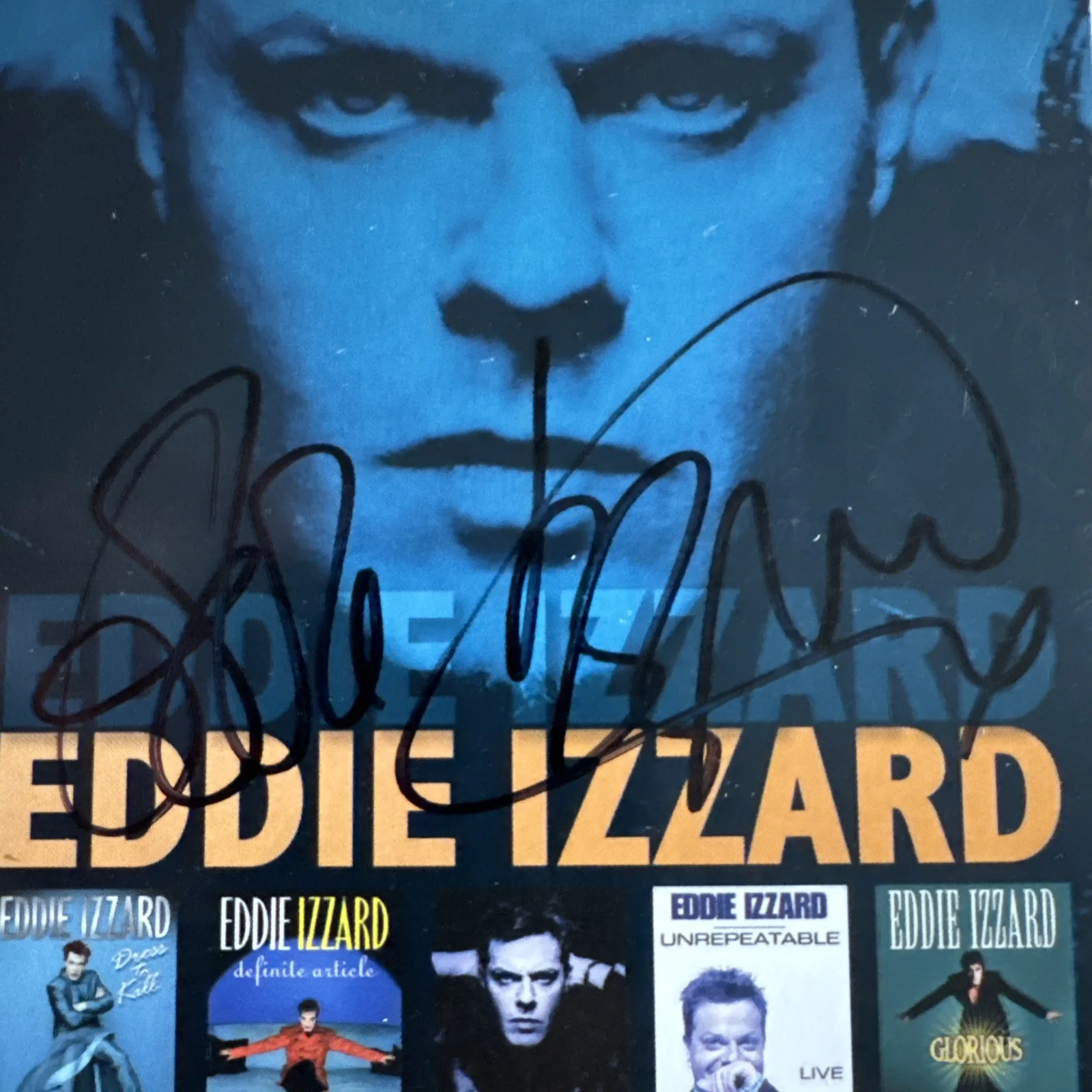 Eddie Izzard — Eddie Izzard SIGNED Autographed 4.5”x6” Postcard ESSENTIAL EDDIE IZZARD, image 2