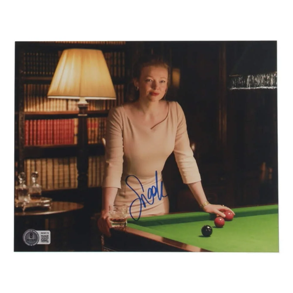 Sarah Snook — Sarah Snook Signed "Succession" 8x10 Photo (Beckett) - Shiv Roy