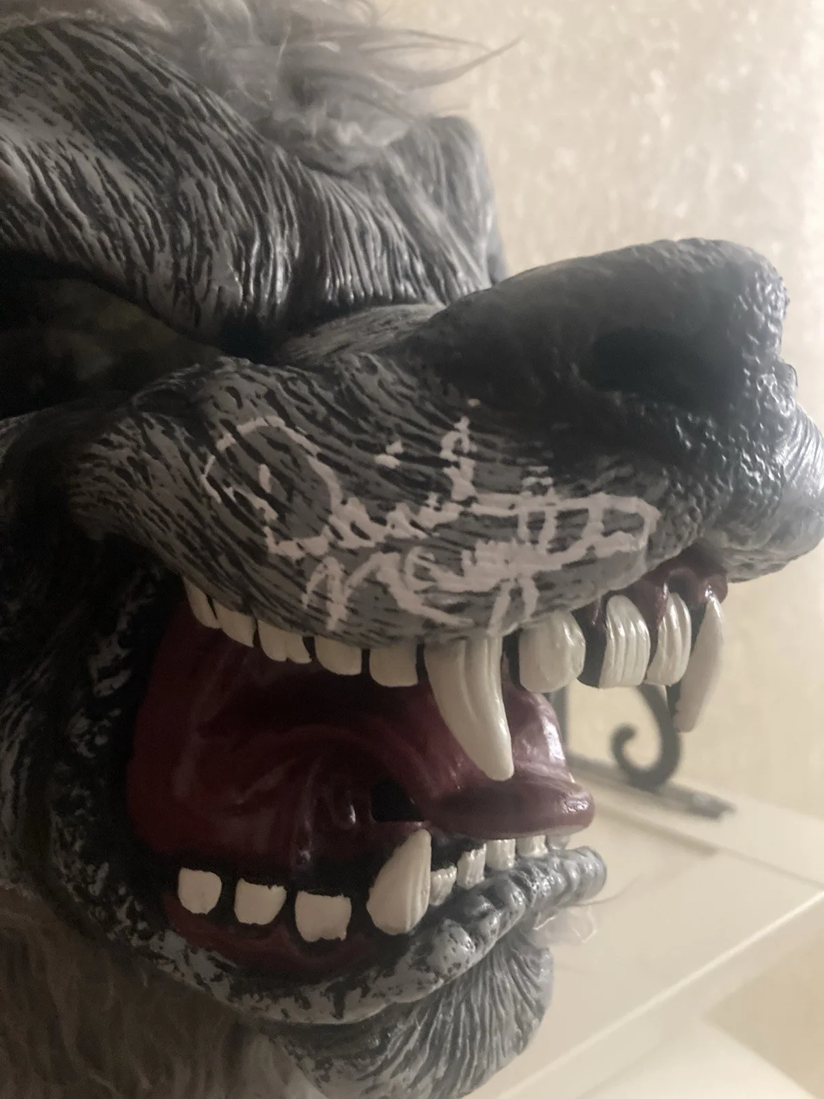 RARE David Naughton Signed Vintage Warewolf Mask American Warewolf In London, изображение 2
