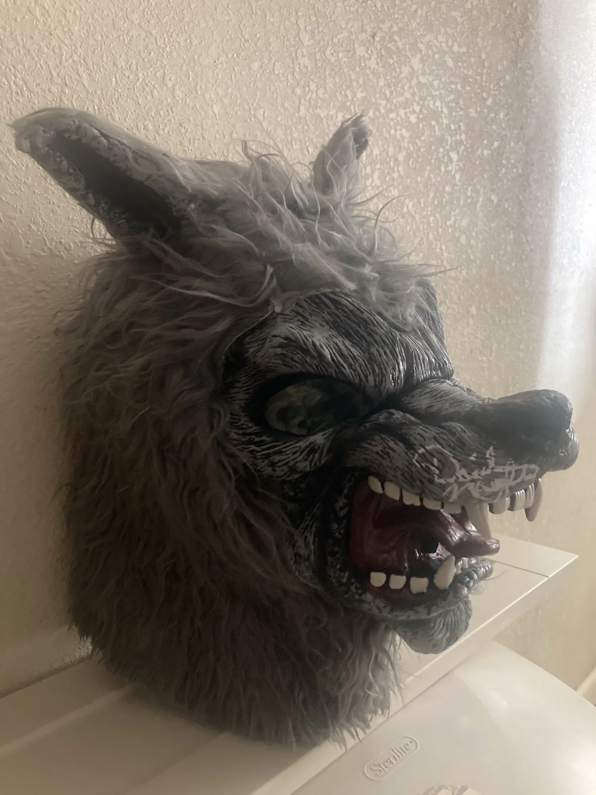 RARE David Naughton Signed Vintage Warewolf Mask American Warewolf In London, изображение 3