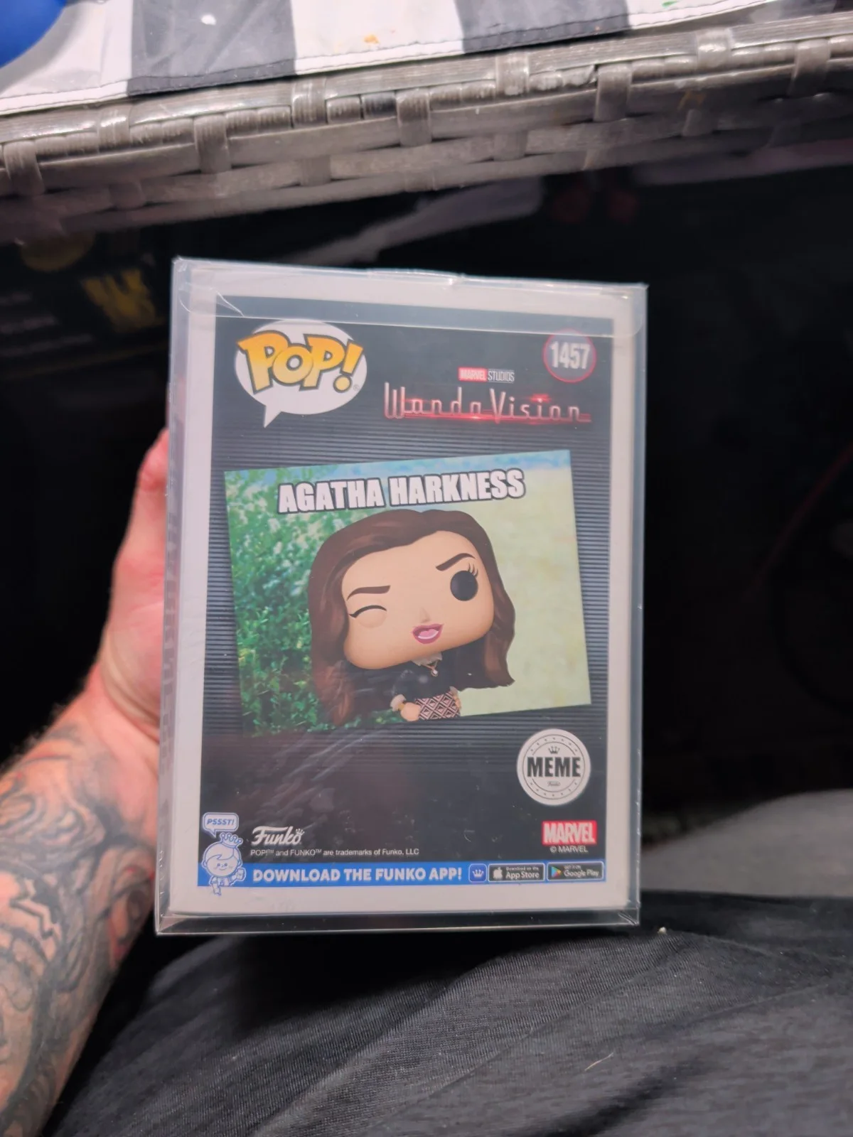 Agatha Harkness — Kathryn Hahn Signed "WandaVision" #1457 Agatha Harkness Funko Pop - With COA, image 3