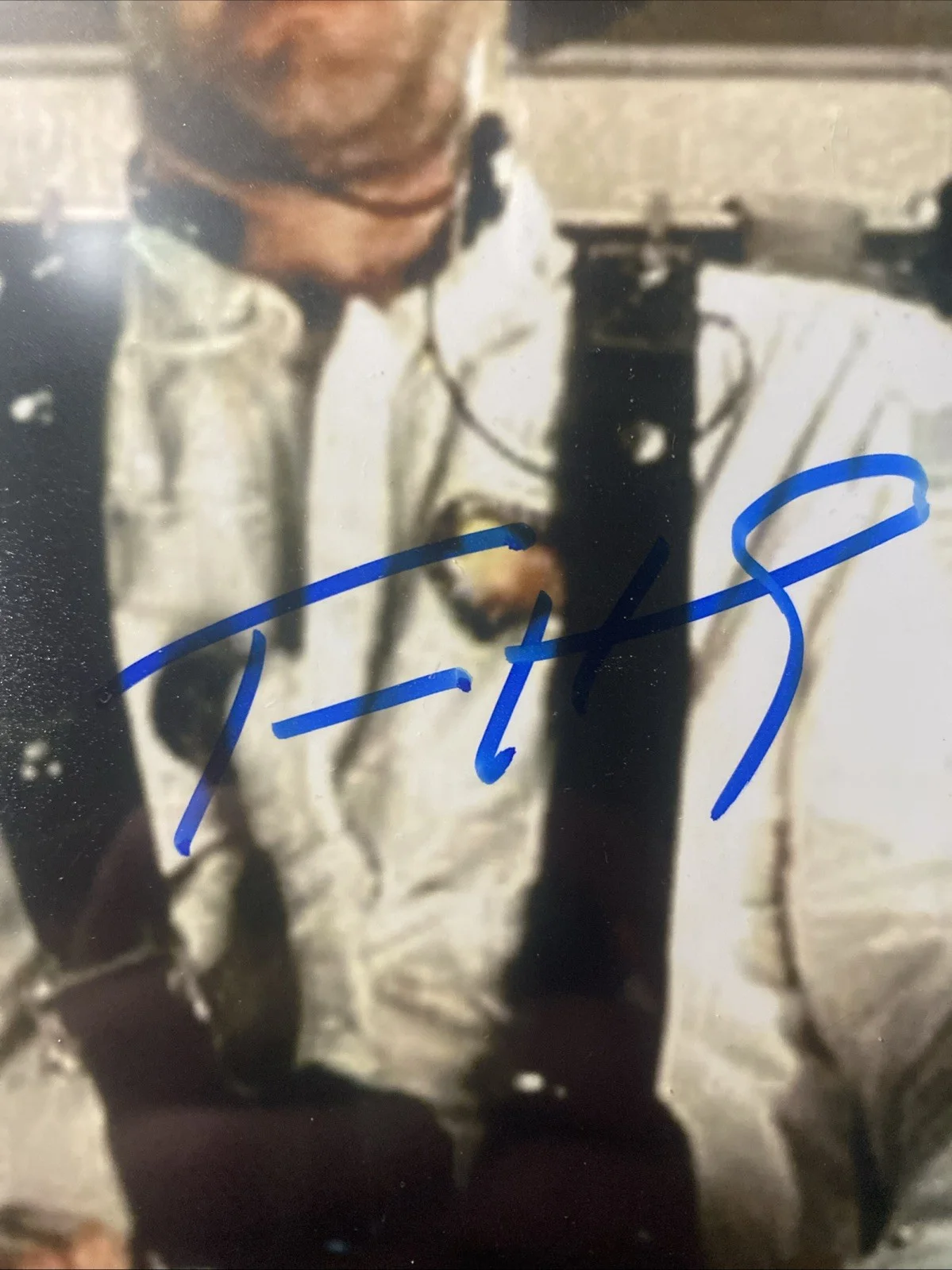 Tom Hanks autograph Beckett, image 2