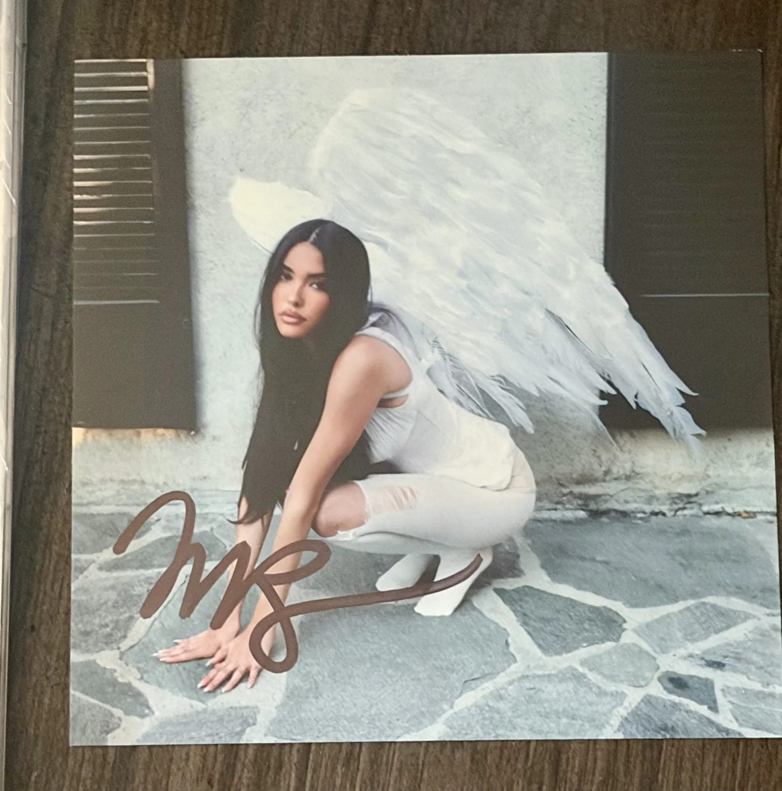 Madison Beer Exclusive Alternate Cover Locket CD + Signed / Autographed Insert, image 2