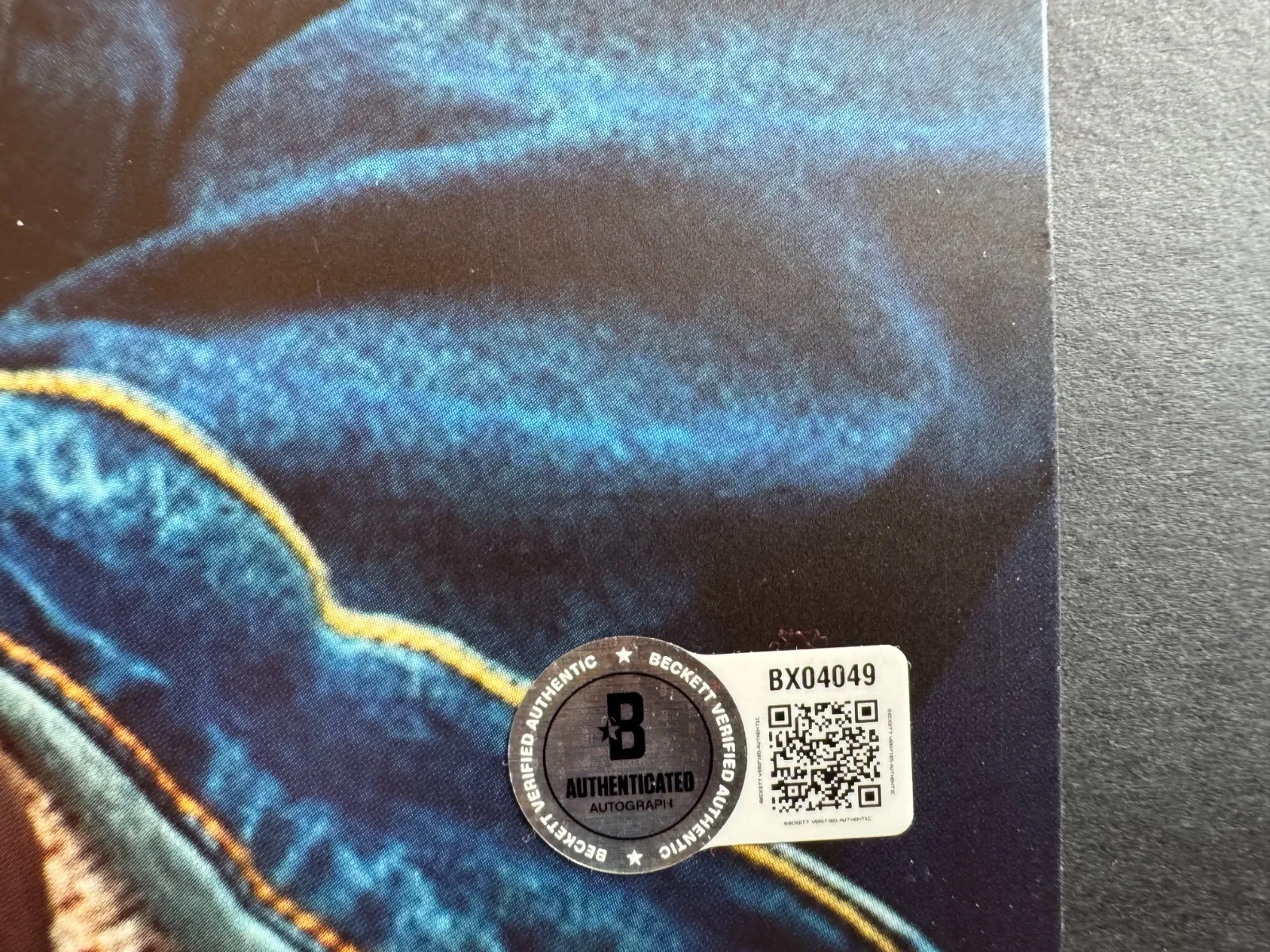 BIGXTHAPLUG Signed Autographed I Hope Your Happy LP Vinyl Beckett COA, изображение 2