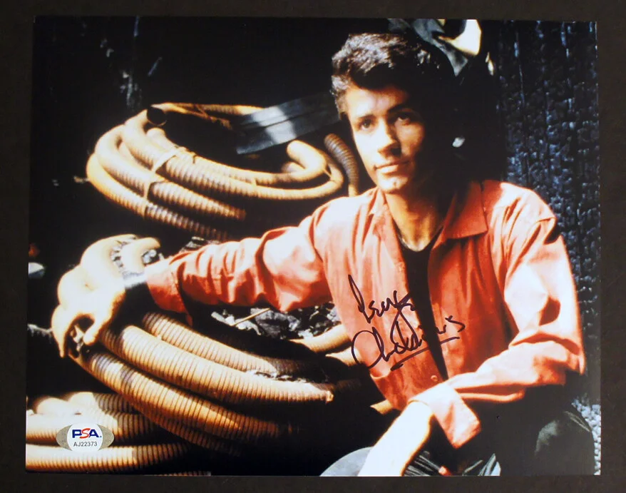 George Chakiris — *PSA/DNA* - GEORGE CHAKIRIS SIGNED Autograph 8x10 Color Photo (West Side Story)!, image 4