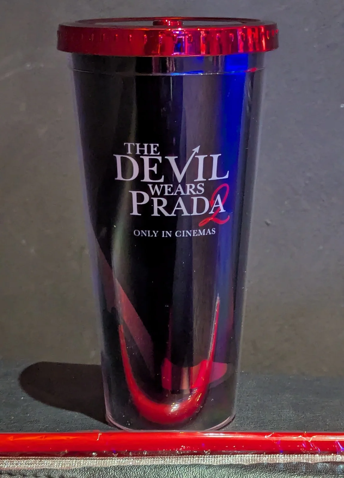 The Devil Wears Prada 2 Iconic Black & Red Cinema Double Walled Cup & Straw NEW, image 2