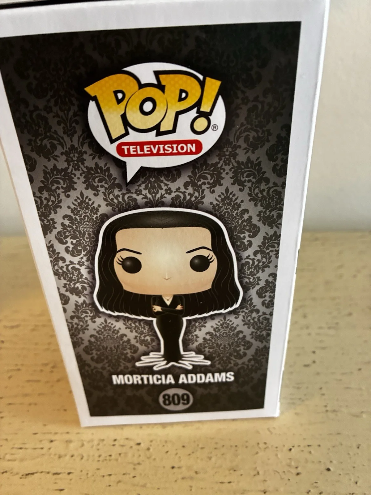 Anjelica, Huston — Anjelica Huston , Signed Autographed ,Addams family Morticia Addams , Funko POP, изображение 4