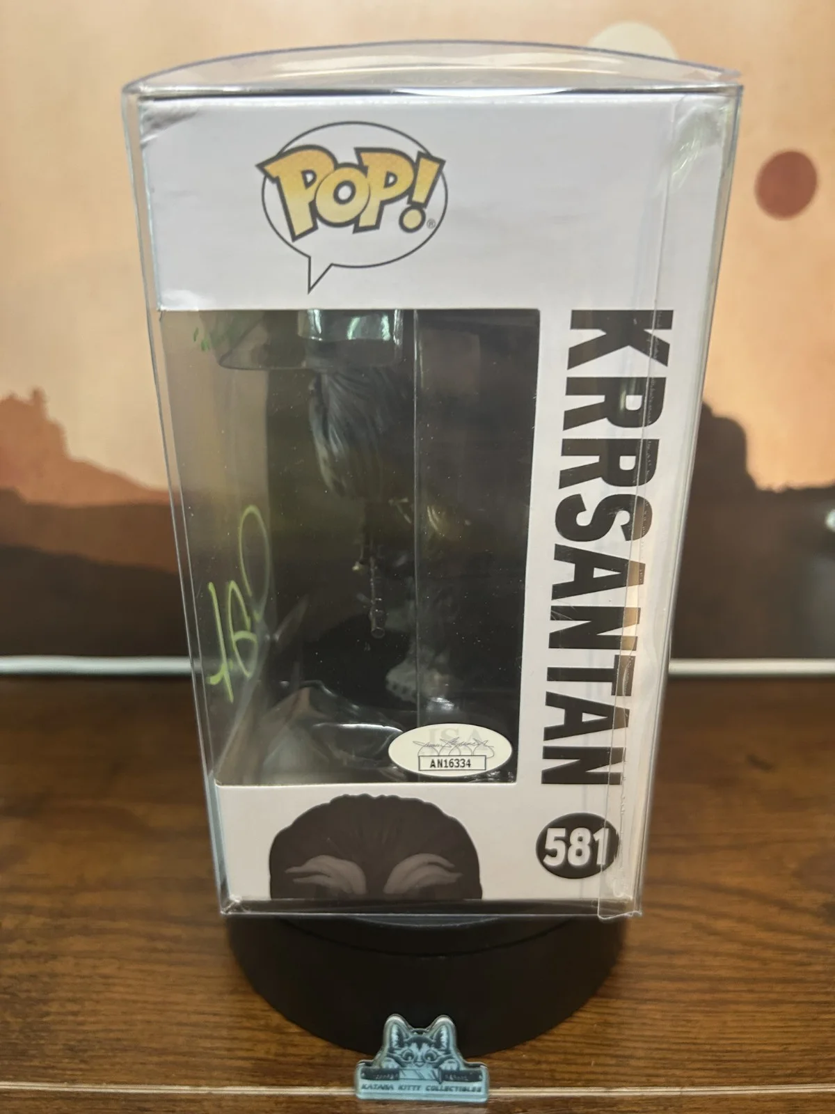 Carey Jones — Funko Pop! Star Wars (Krrsantan #581) JSA Carey Jones Autograph W/ Protector, изображение 2