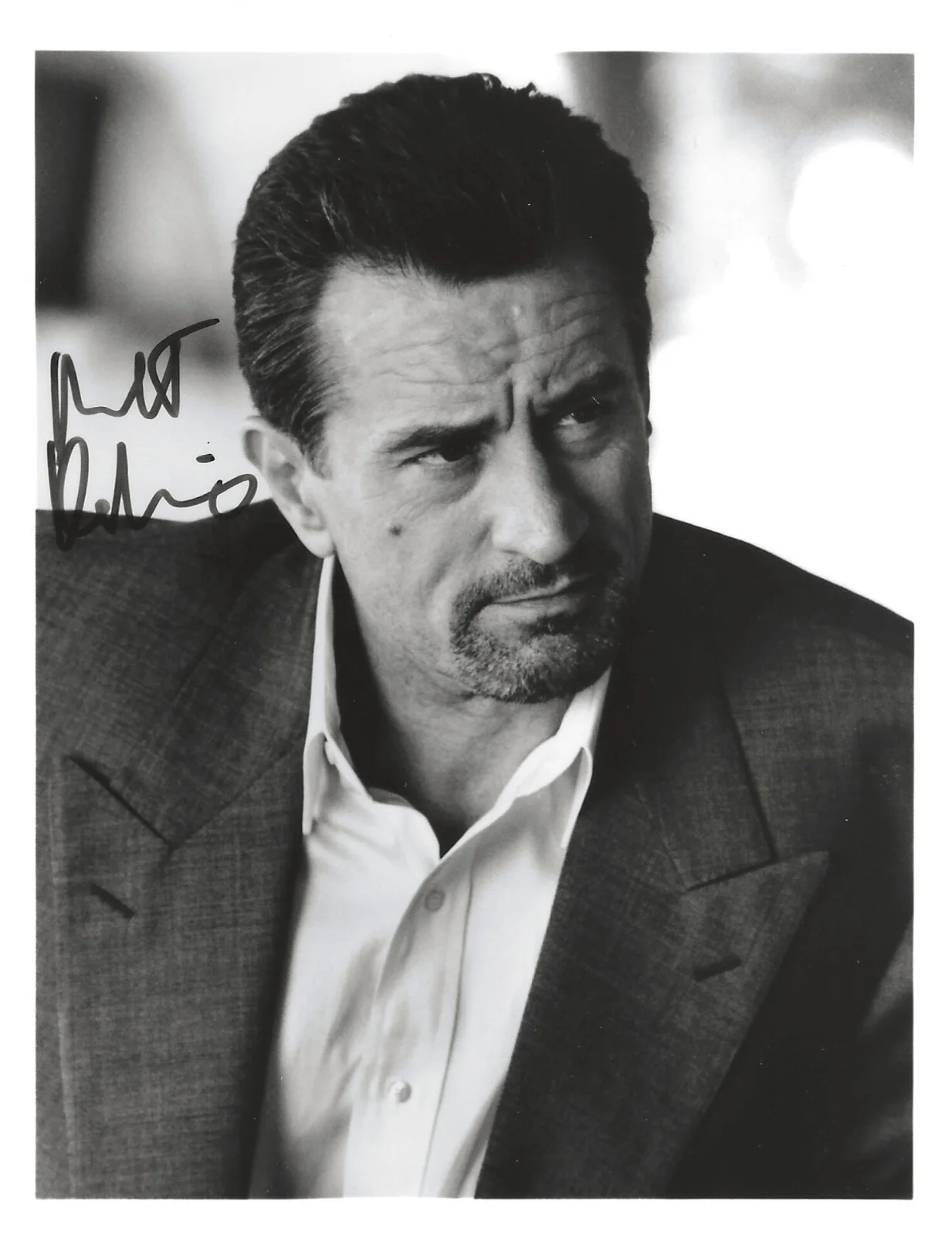 Robert DeNiro — Robert DeNiro 5x7 Autographed Black & White Photo Signed HEAT