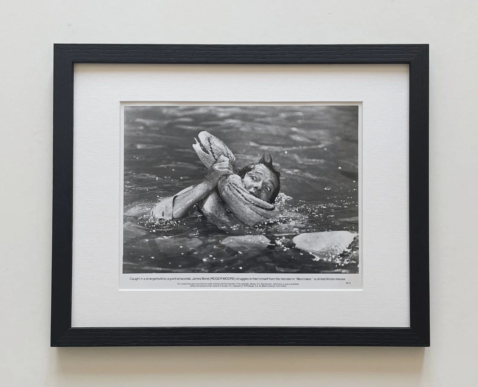 James Bond Moonraker Photo Original 8X10 Inch B&W Press Publicity Still: Framed, image 2