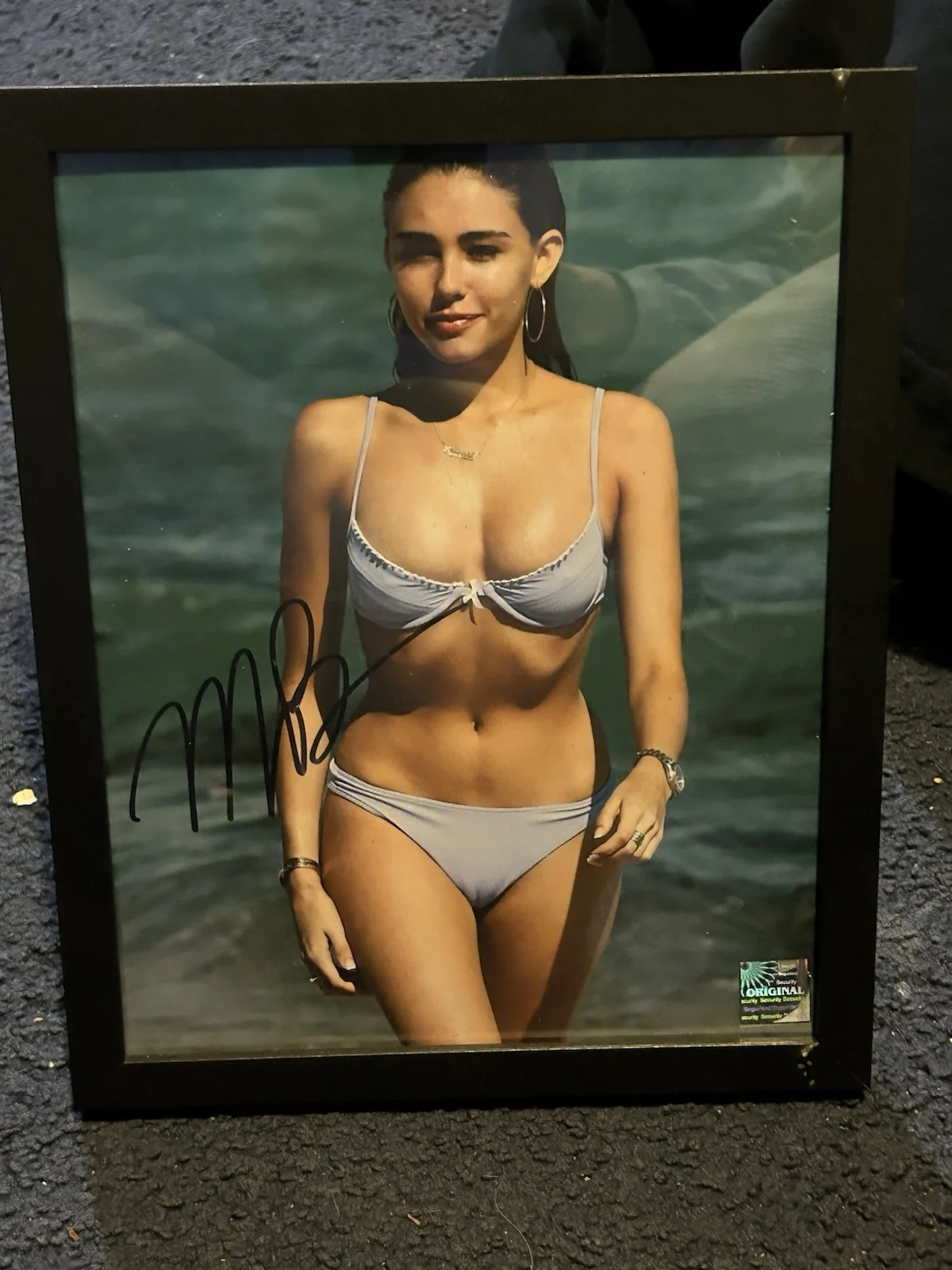 Madison Beer Autographed Coa Beach Framed Picture 😍🔥🙏8x10, image 3