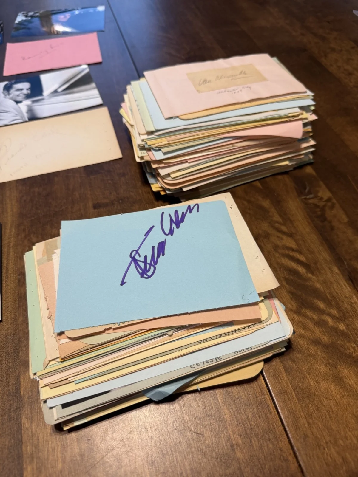 HUGE Lot of 450+ Classic Hollywood/Baseball/Misc Signed/Autographed Album Pages, изображение 2