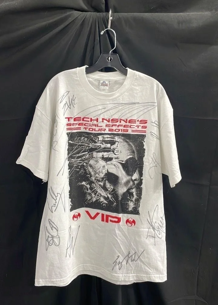 Rare Tech N9ne Special Effects 2015 VIP Signed Shirt XL Strange Music Krizz Murs, image 2
