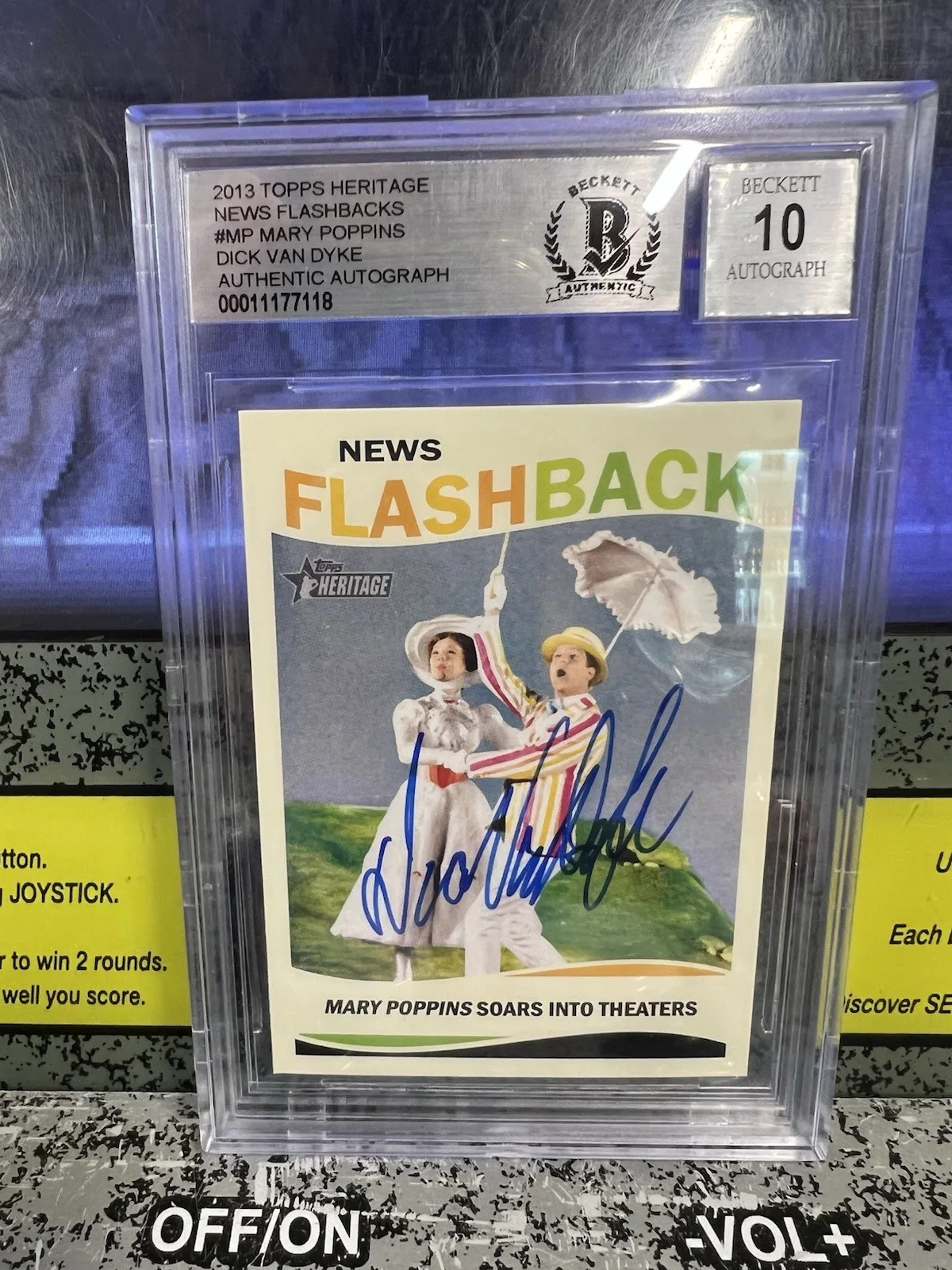 Dick Van Dyke — 2013 Topps Heritage Dick Van Dyke Signed Autographed Mary Poppins Beckett BGS 10, image 5