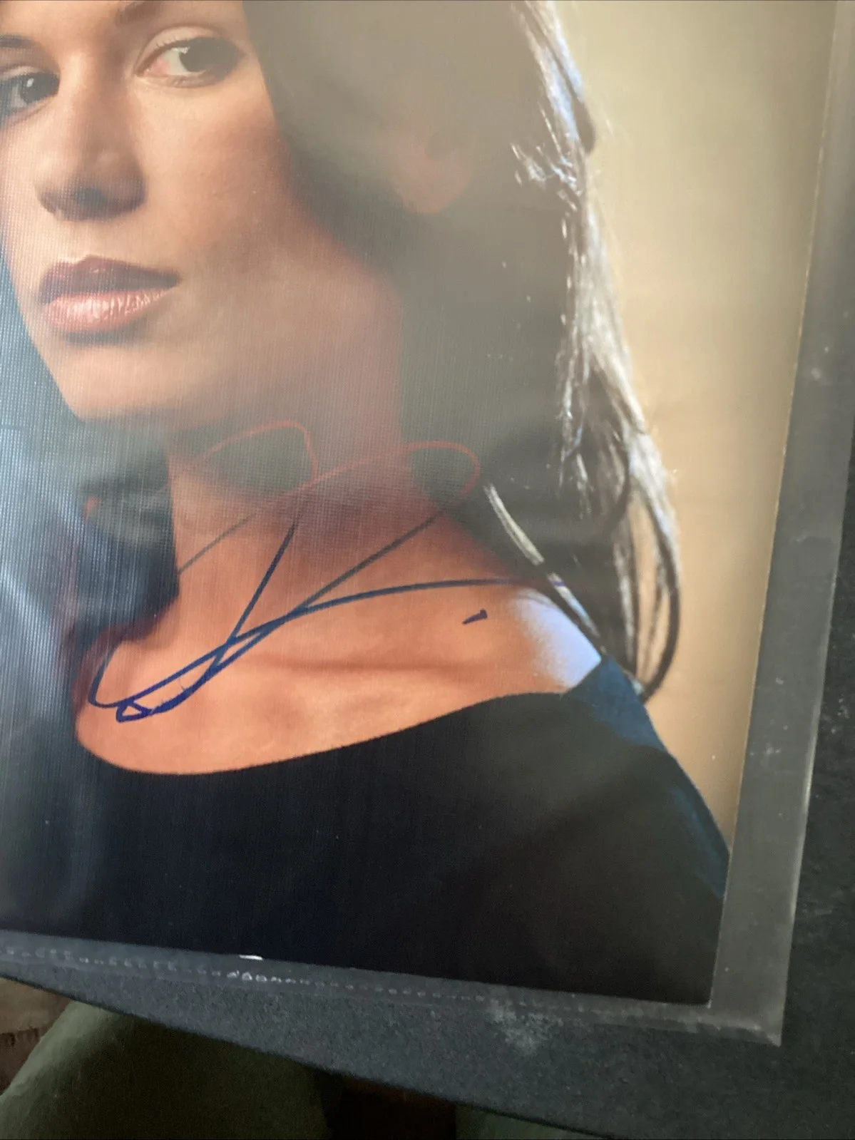 Rhonda Mitra Autographed 8x10. Underworld, Nip/Tuck, Shooter, Boston Legal COA, изображение 2