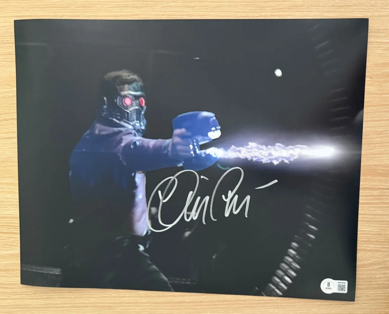 Chris Pratt — CHRIS PRATT SIGNED GUARDIANS OF THE GALAXY STAR LORD 11X14 PHOTO BECKETT BAS