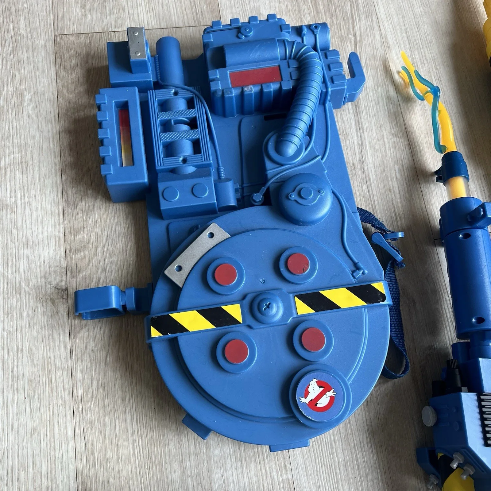 Hasbro Ghostbusters Proton Pack Blaster Sounds Role Play Costume Fancy Dress, изображение 2