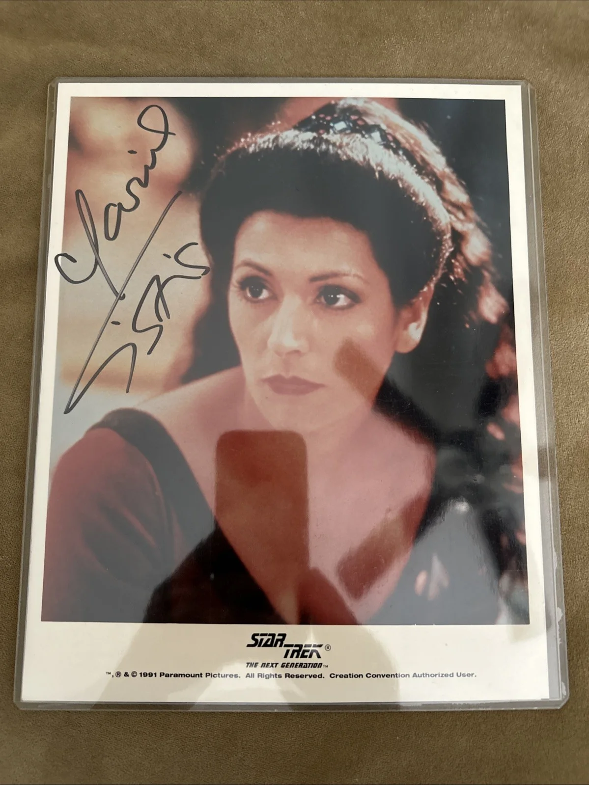 Marina Sirtis — Star Trek: TNG Actress Marina Sirtis Autographed Deanna Troi 8x10