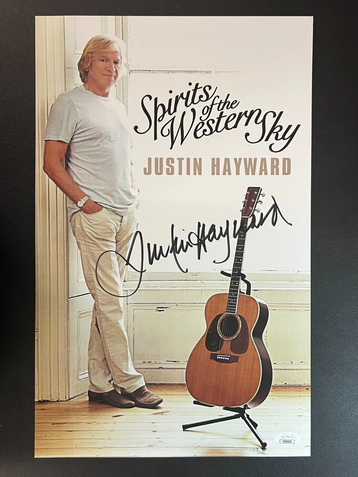Justin Hayward — Justin Hayward Signed Poster JSA AUTO 1960s-1970s Musician 'Moody Blues' w/COA!, изображение 2