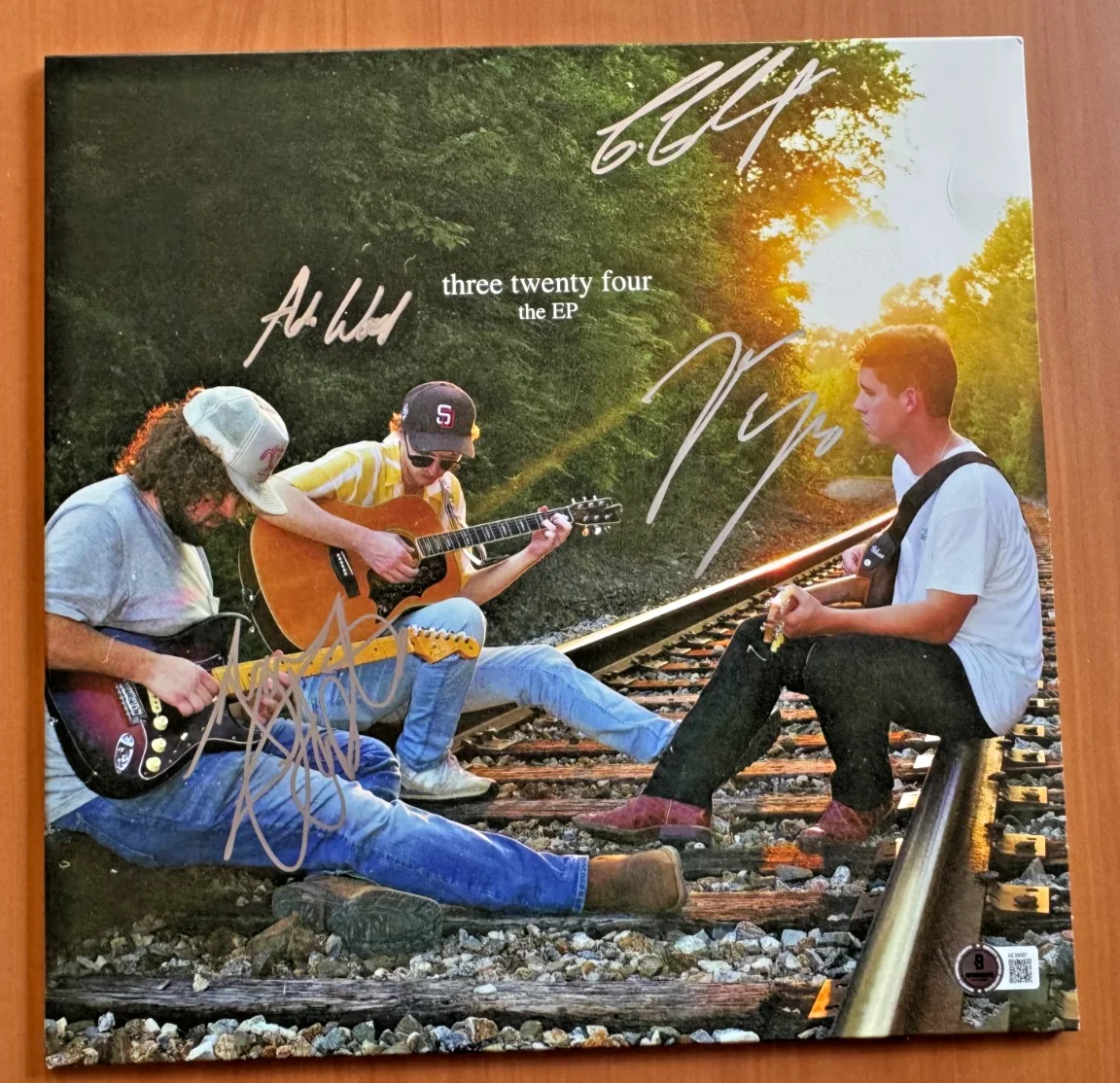 Ole 60 Signed Autographed Vinyl three twenty four Beckett LOA Jacob Aden Colby +, image 2