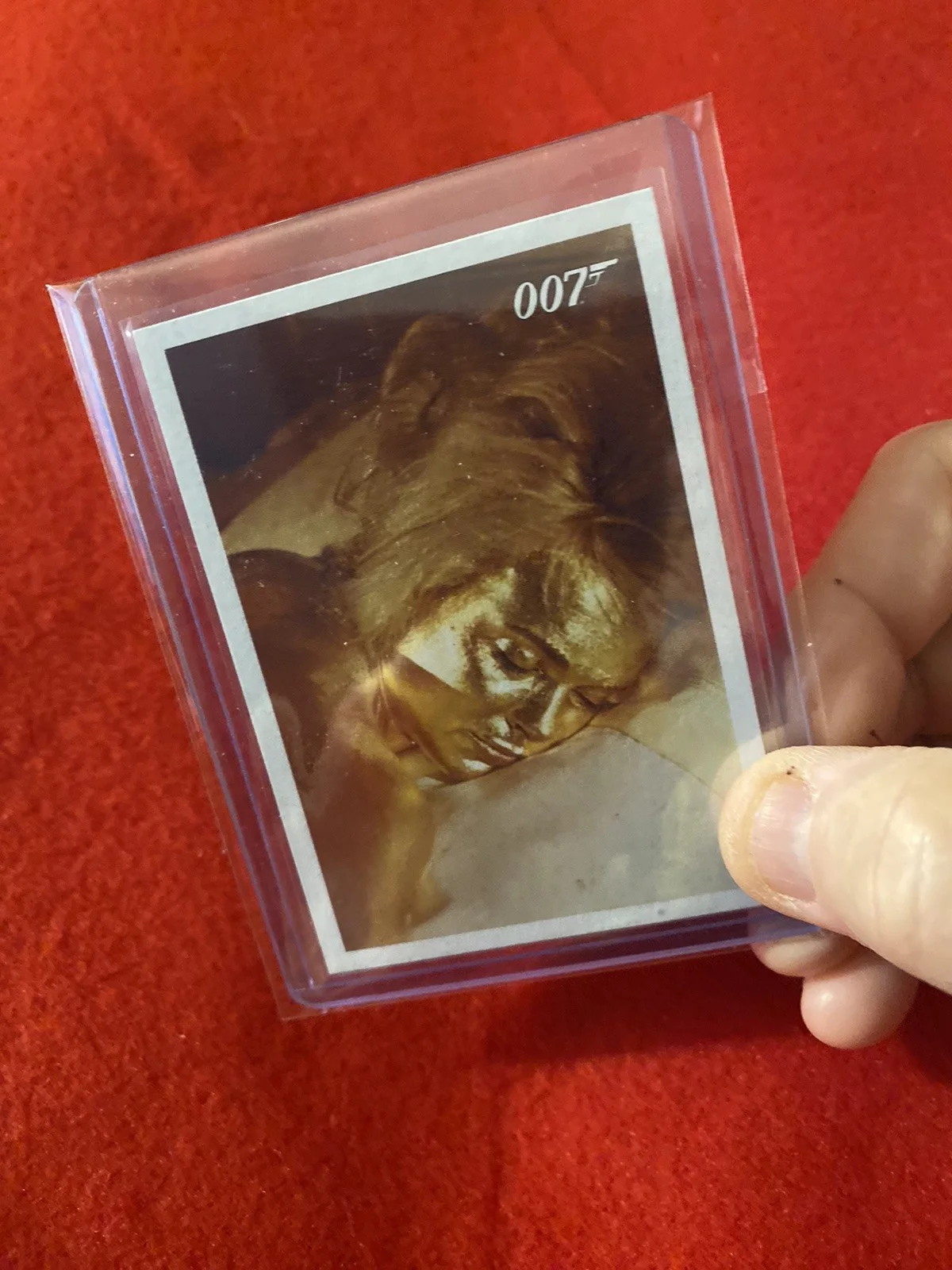 James Bond Autograph Shirley Eaton “Goldfinger” + Collector Card, image 5