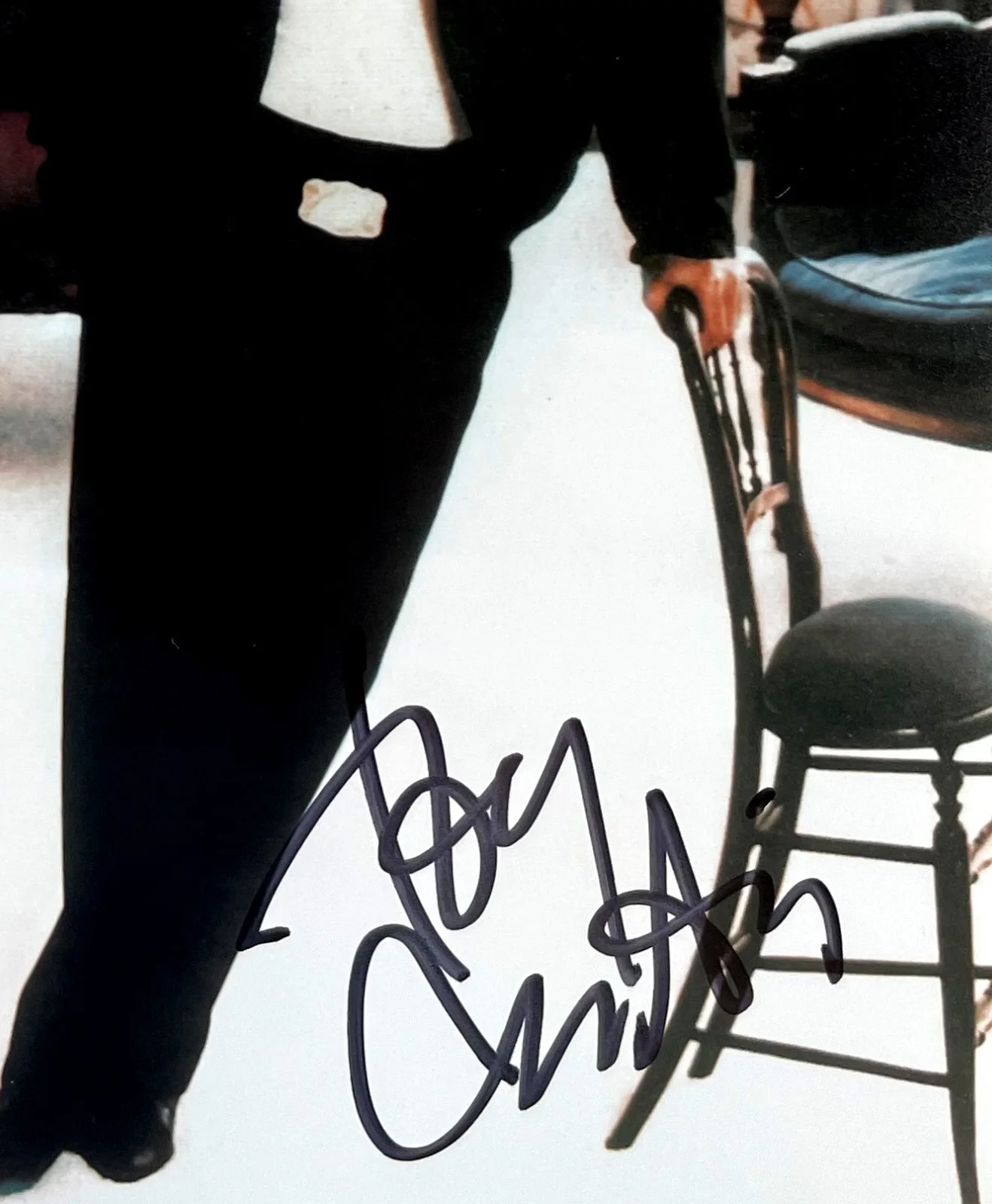 Tony Curtis — Tony Curtis (1925-2010) - 'Houdini' 'Some Like It Hot' - Autographed Photo, изображение 2
