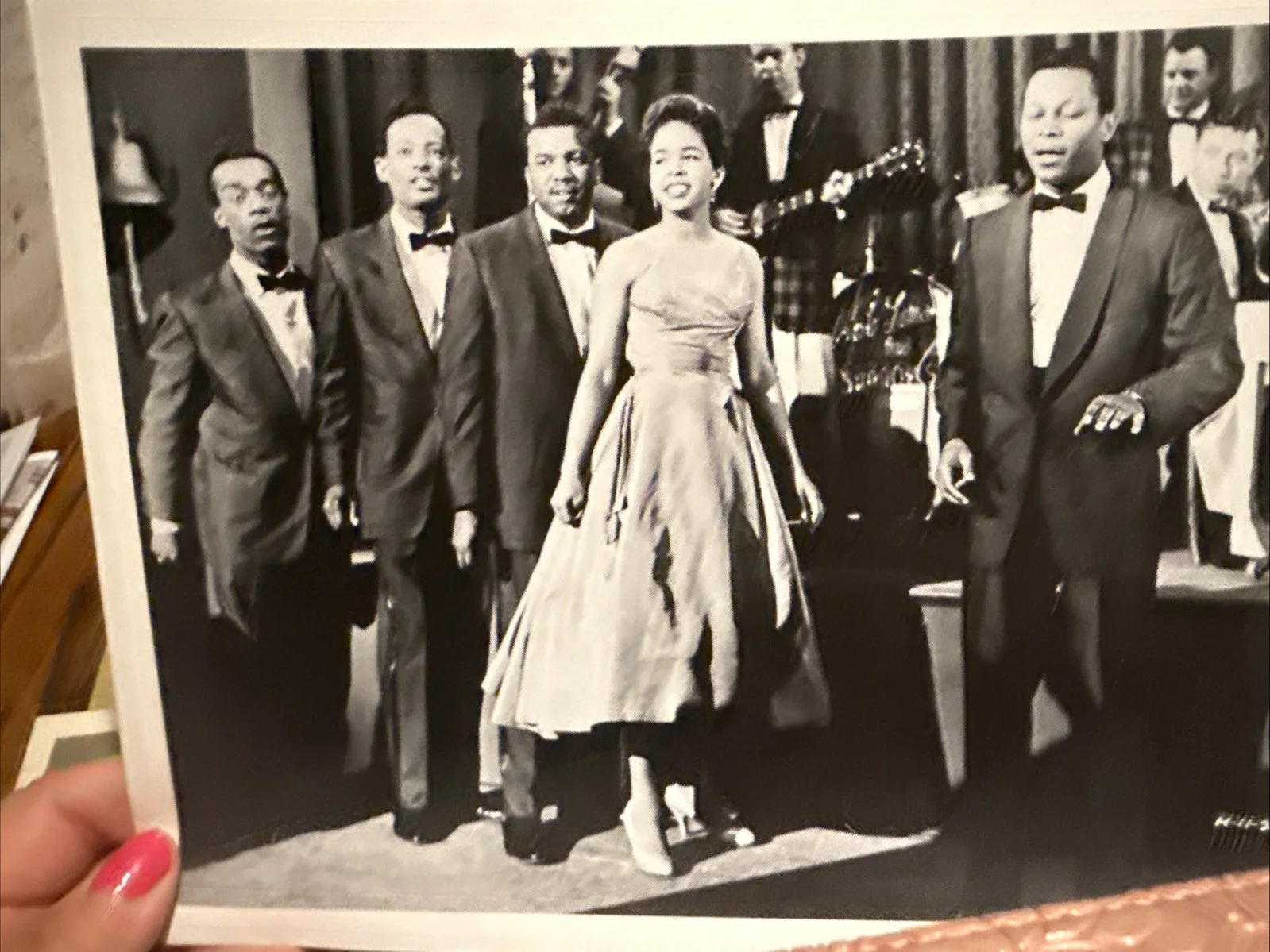 Vintage 50s Singing Groups Lot Of 3 8x10 Glossy Photos, изображение 2