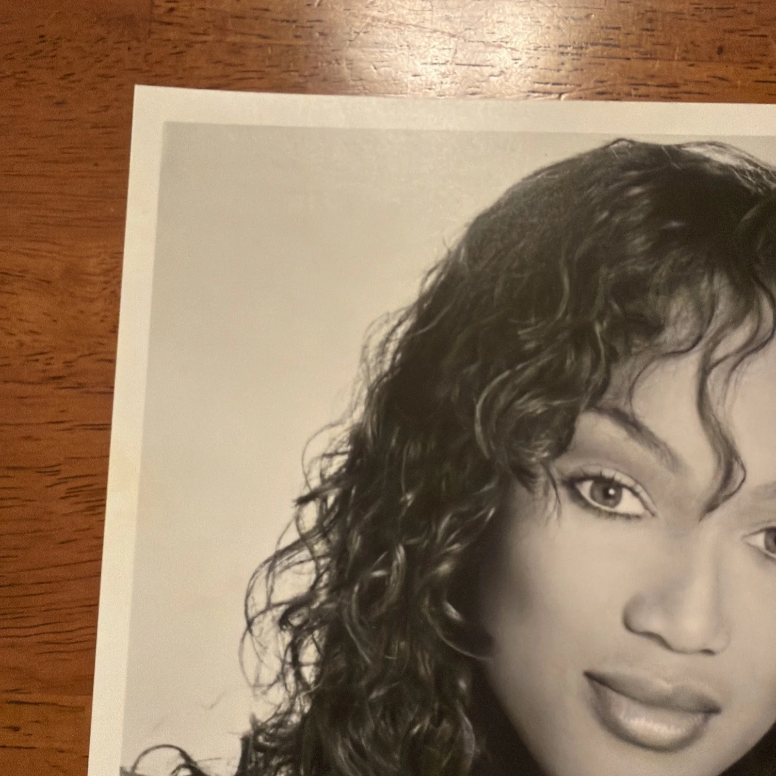 Tyra Banks Signed Black And White Photo Autograph, image 4