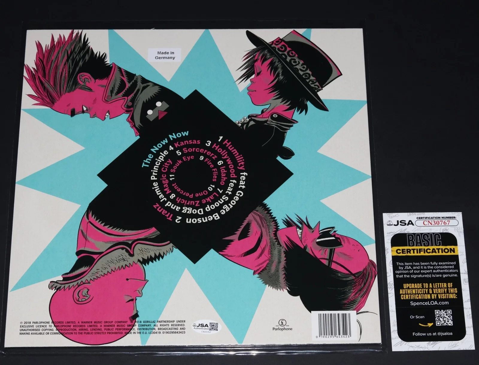 JAMIE HEWLETT Signed GORILLAZ “The Now Now” Vinyl LP autograph + JSA COA artist, изображение 2