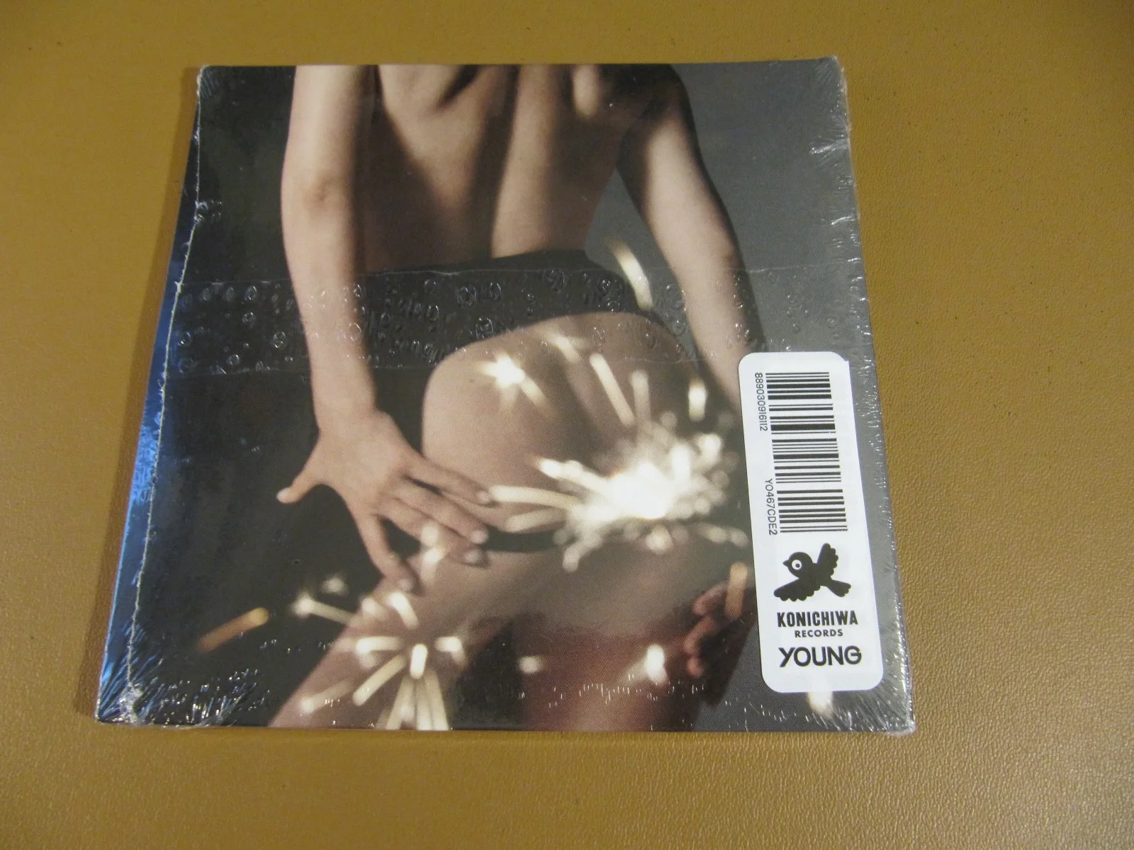 ROBYN - SEXISTENTIAL - 2026 CD ALBUM - AMAZON VERSION - WITH SIGNED ART CARD!, изображение 2