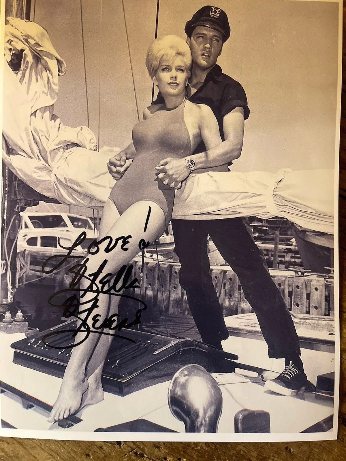 Stella Stevens Hand Signed 8.5X11 Autographed Photo. Actress Model W/Elvis P., изображение 2