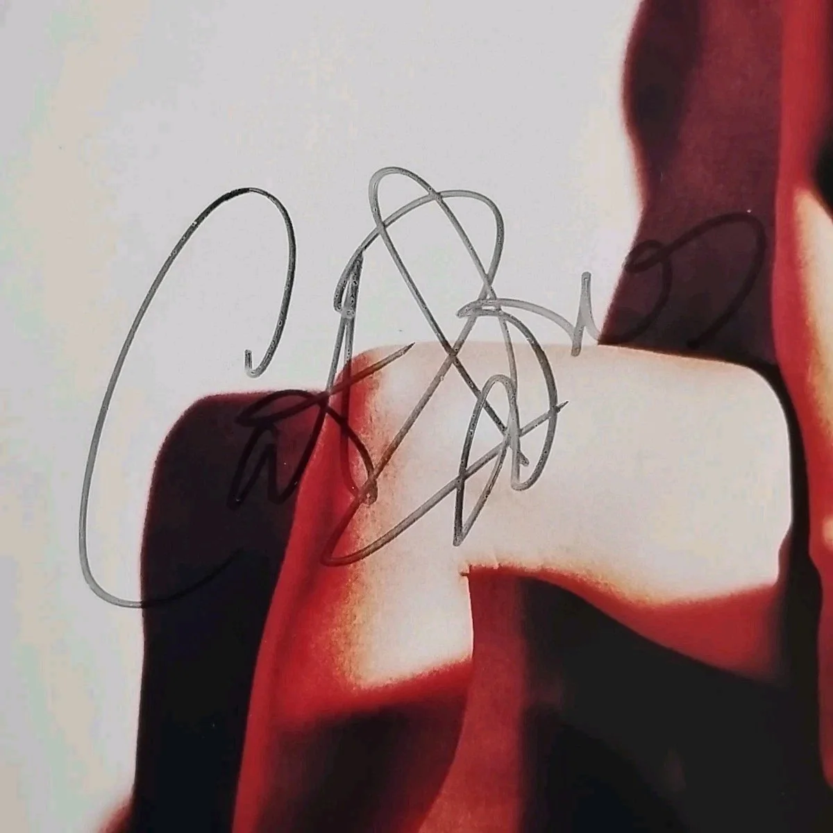 Catherine Zeta Jones — Catherine Zeta Jones Autographed 8X10 Signed 2/22/00 ZORRO ENTRAPMENT CHICAGO, изображение 2