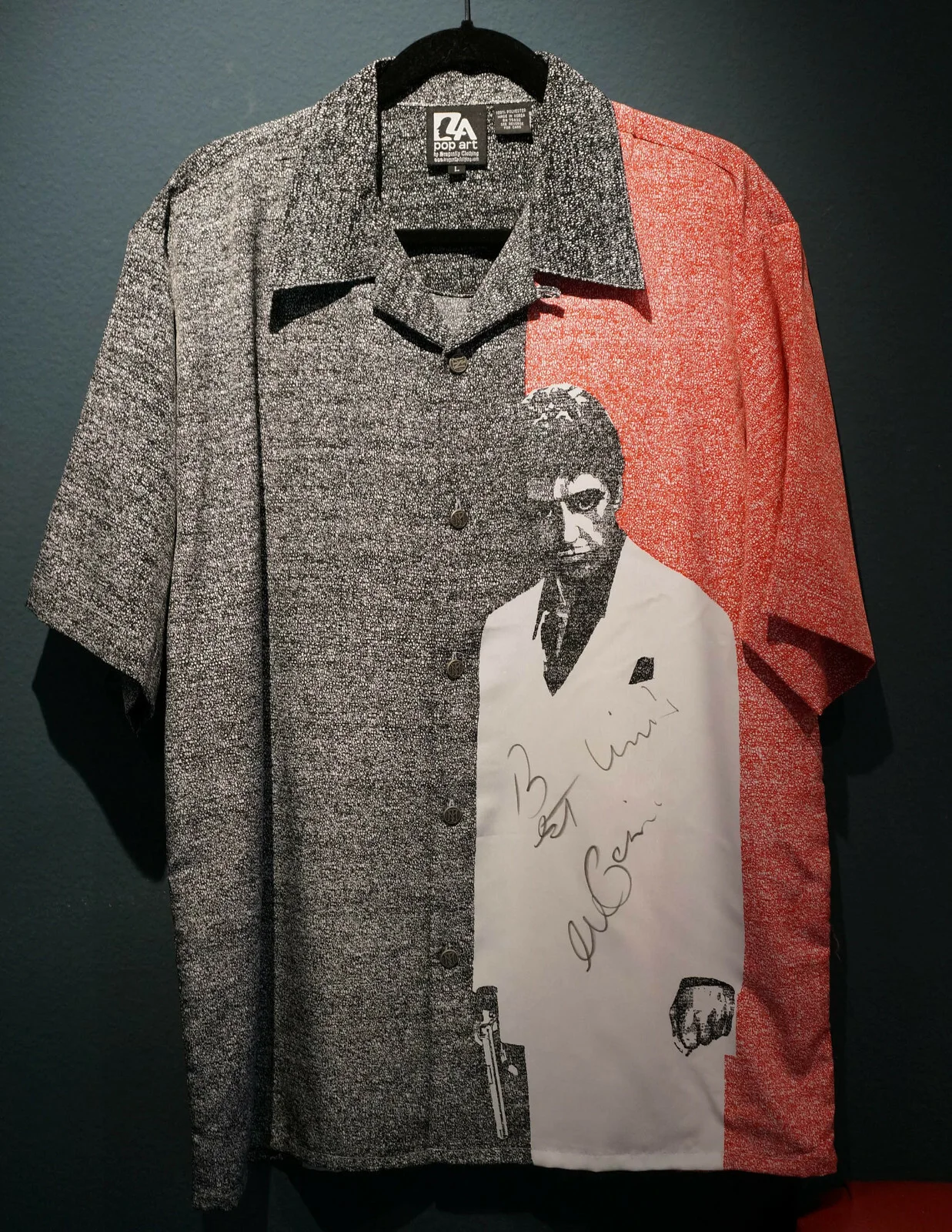 Al Pacino — Al Pacino Signed & Inscribed 2-SIDES! Scarface Shirt—"OH MAN, YOU ARE NUTS!" PSA, image 2