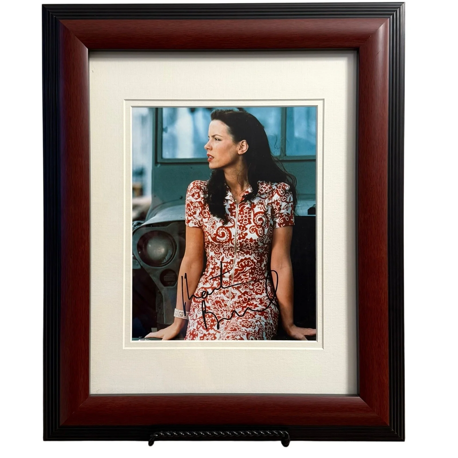 Kate Beckinsale — Kate Beckinsale Autograph Actor Framed Photo 14x17 COA Greg Tucker Pearl Harbor