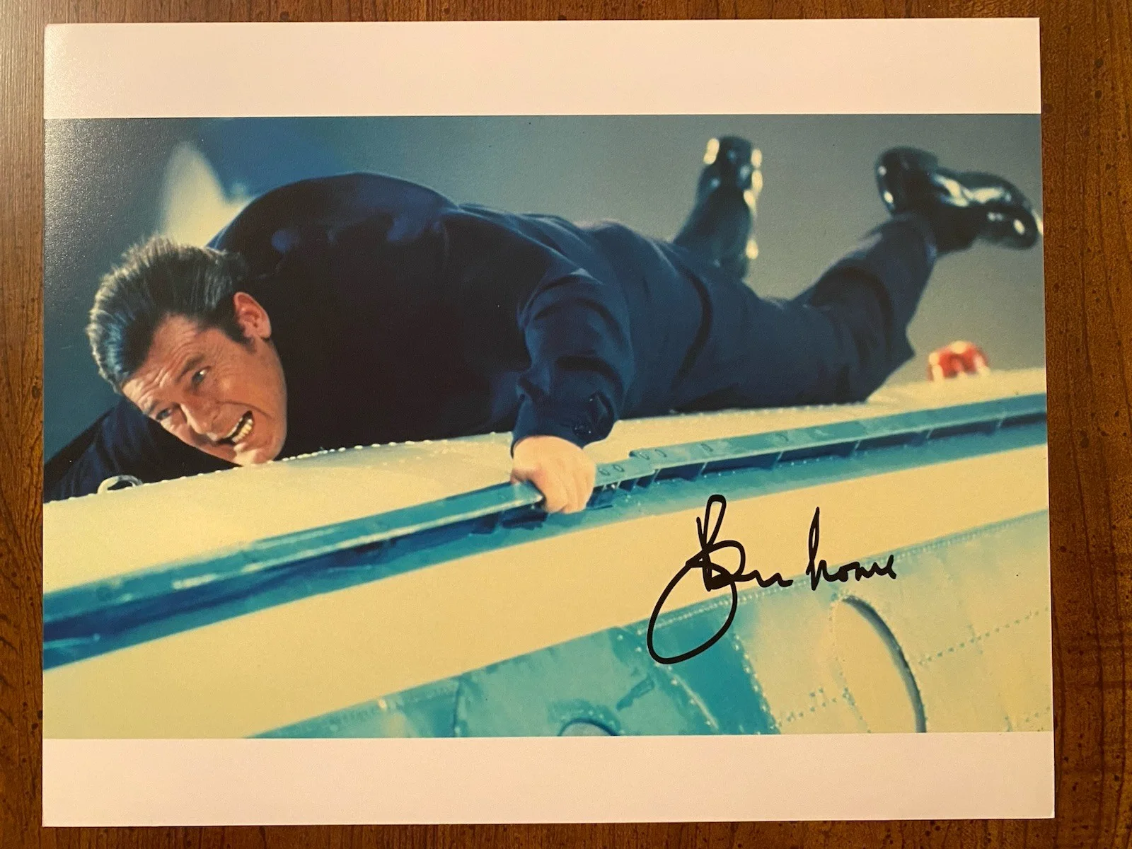 Roger Moore — Roger Moore James Bond 007 Signed Autographed Photo With COA Live And Let Die