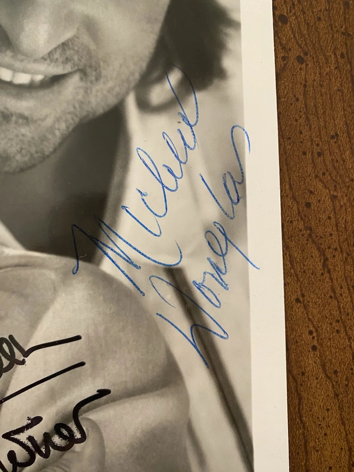 Michael Douglas, Kathleen Turner — Michael Douglas Kathleen Turner Signed Autograph Photo w COA Romancing The Stone, изображение 4
