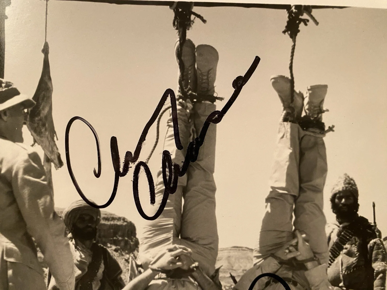 Dan Aykroyd, Chevy Chase — Dan Aykroyd Chevy Chase Signed Autographed Photo With COA Spies Like Us RARE, изображение 2