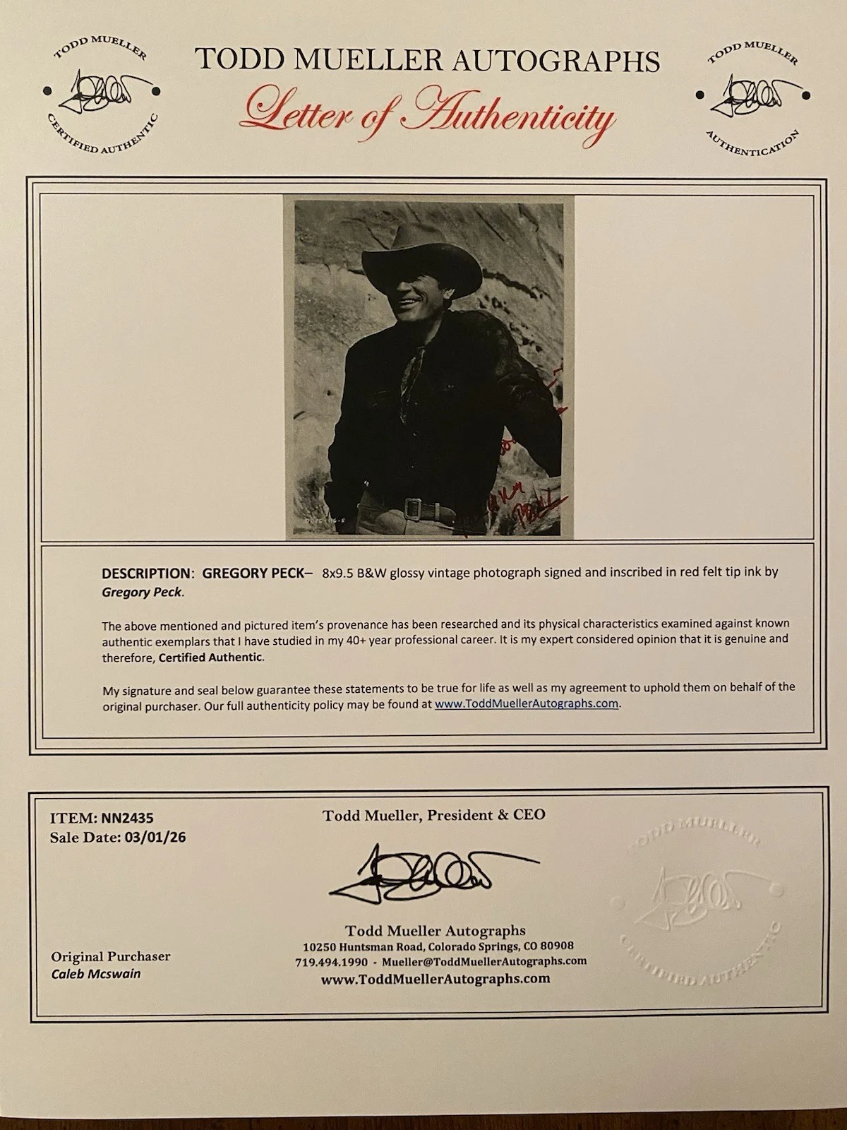 Gregory Peck — Gregory Peck Signed Autographed Photo With COA The Bravados The Big Country, изображение 4