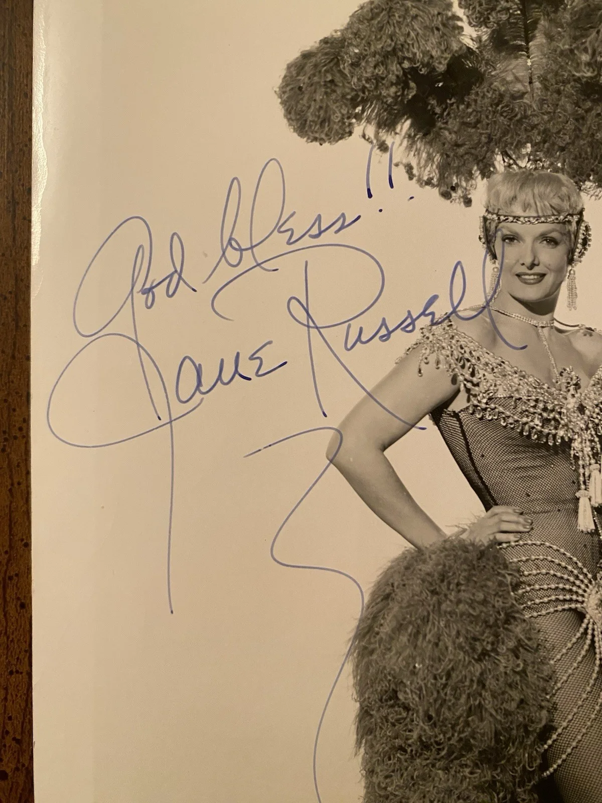 Jeanne Crain, Jane Russell — Jeanne Crain Jane Russell Signed Autographed Photo With COA Gentlemen Marry Brun, изображение 2