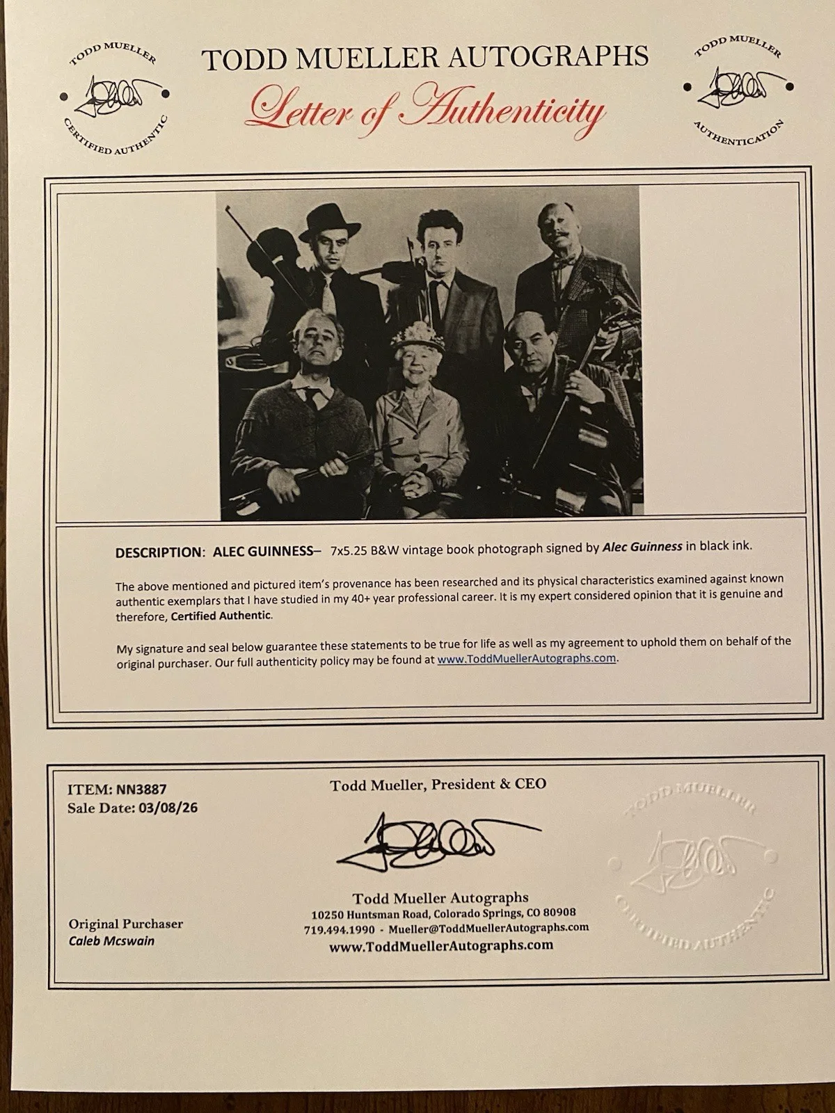 Alec Guinness — Alec Guinness Signed Autographed Photo w COA Star Wars Bridge On The River Kwai, image 4