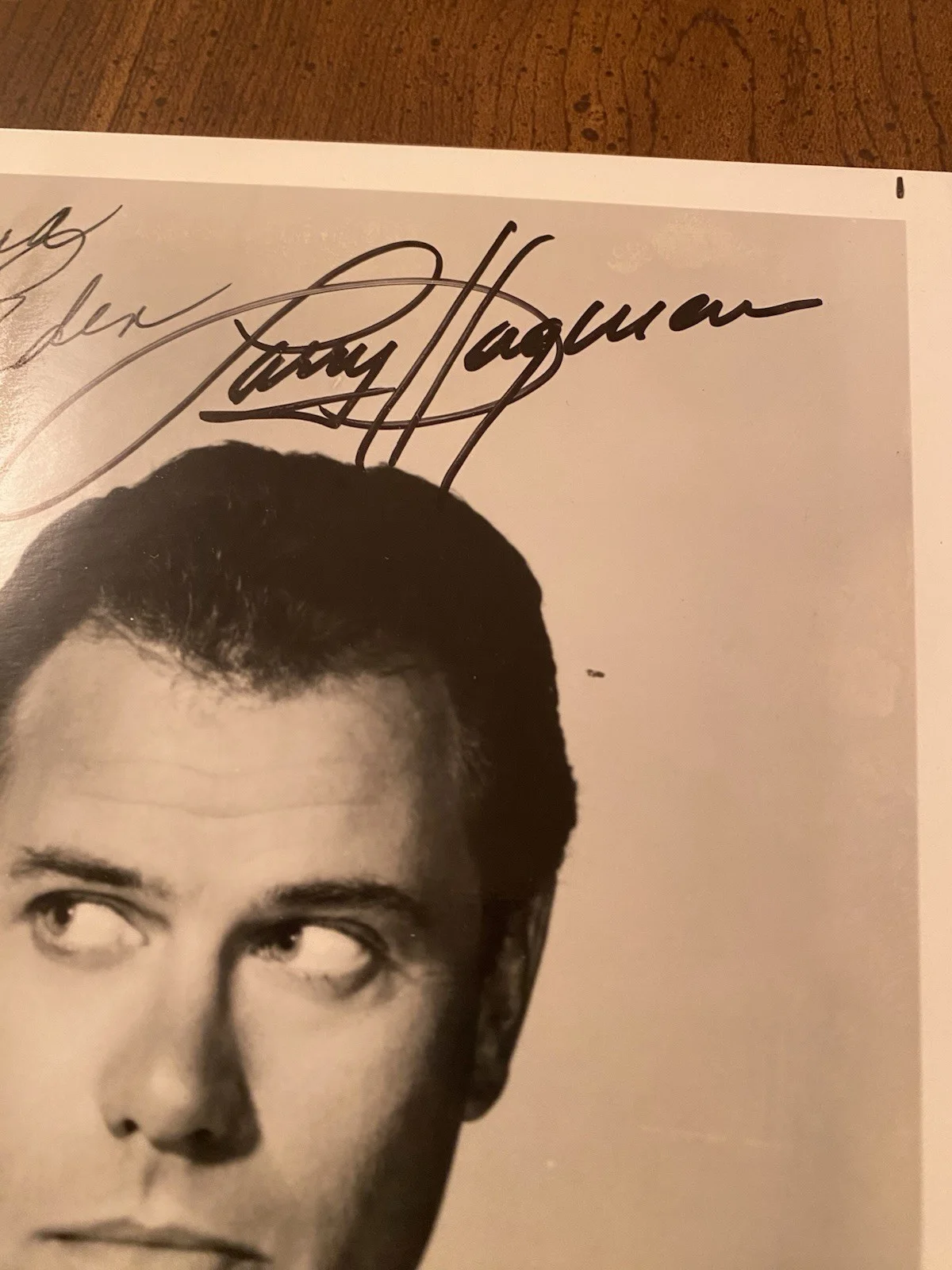 Barbara Eden, Larry Hagman — Barbara Eden Larry Hagman Signed Autographed Photo With COA I Dream Of Jeannie, image 5