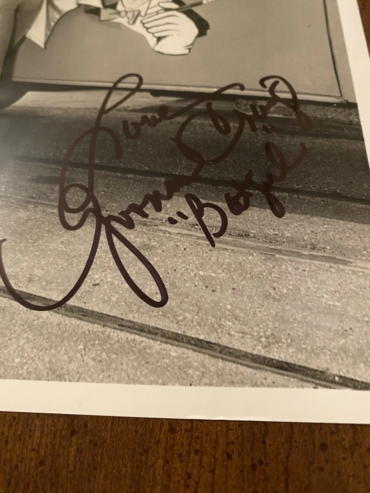 Yvonne Craig — Yvonne Craig Signed Autographed Batgirl Photo With COA Batman 66, изображение 3