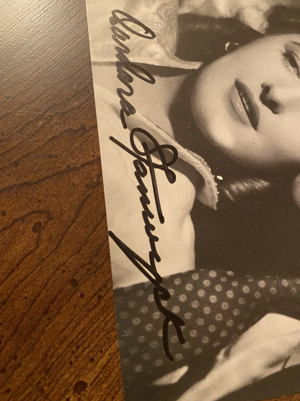 Barbara Stanwyck — Barbara Stanwyck Signed Autographed Photo With Gary Cooper With COA Ball Of Fire, изображение 3