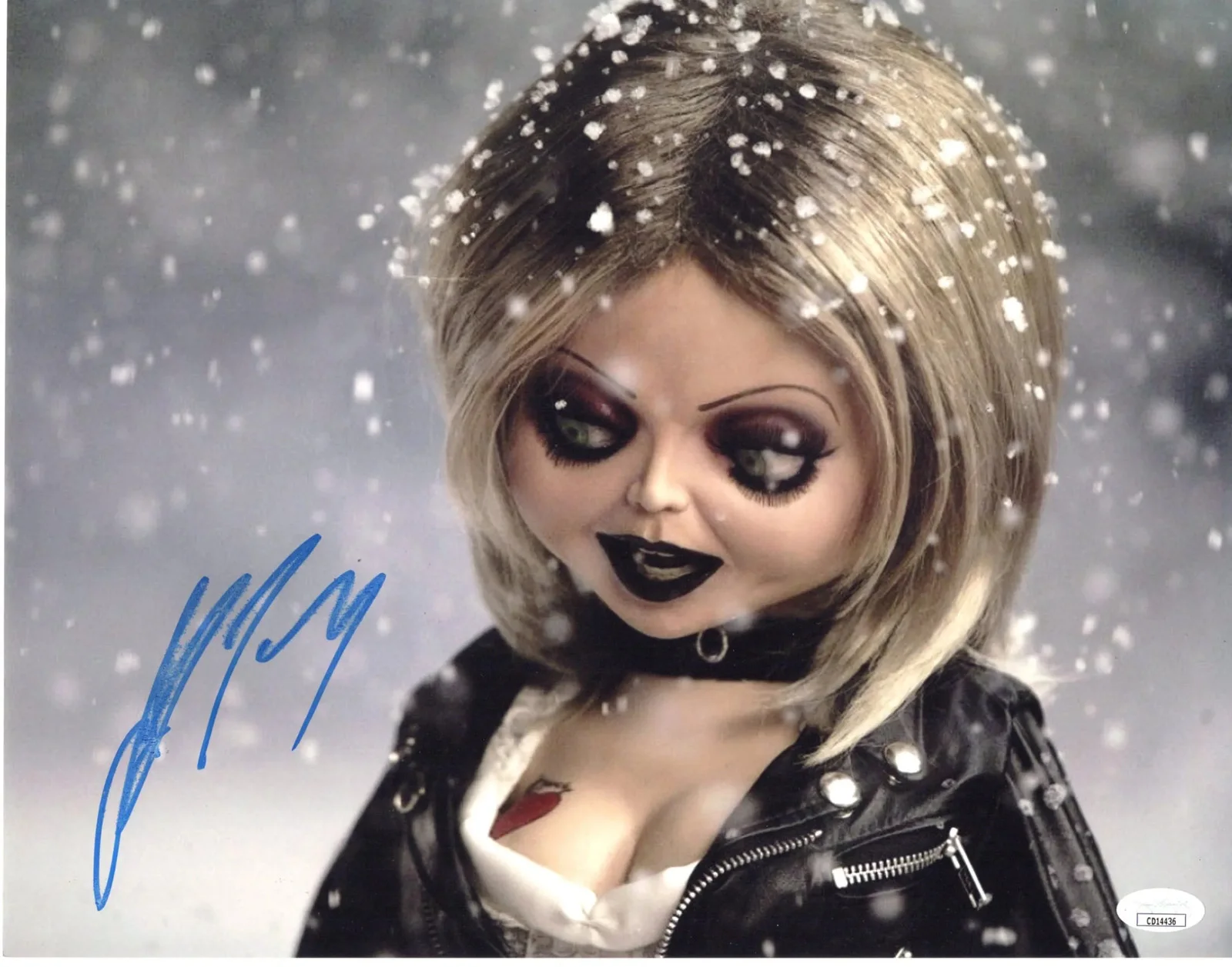 Jennifer Tilly — Jennifer Tilly signed 11x14 Photo Tiffany Valentine Bride of Chucky JSA